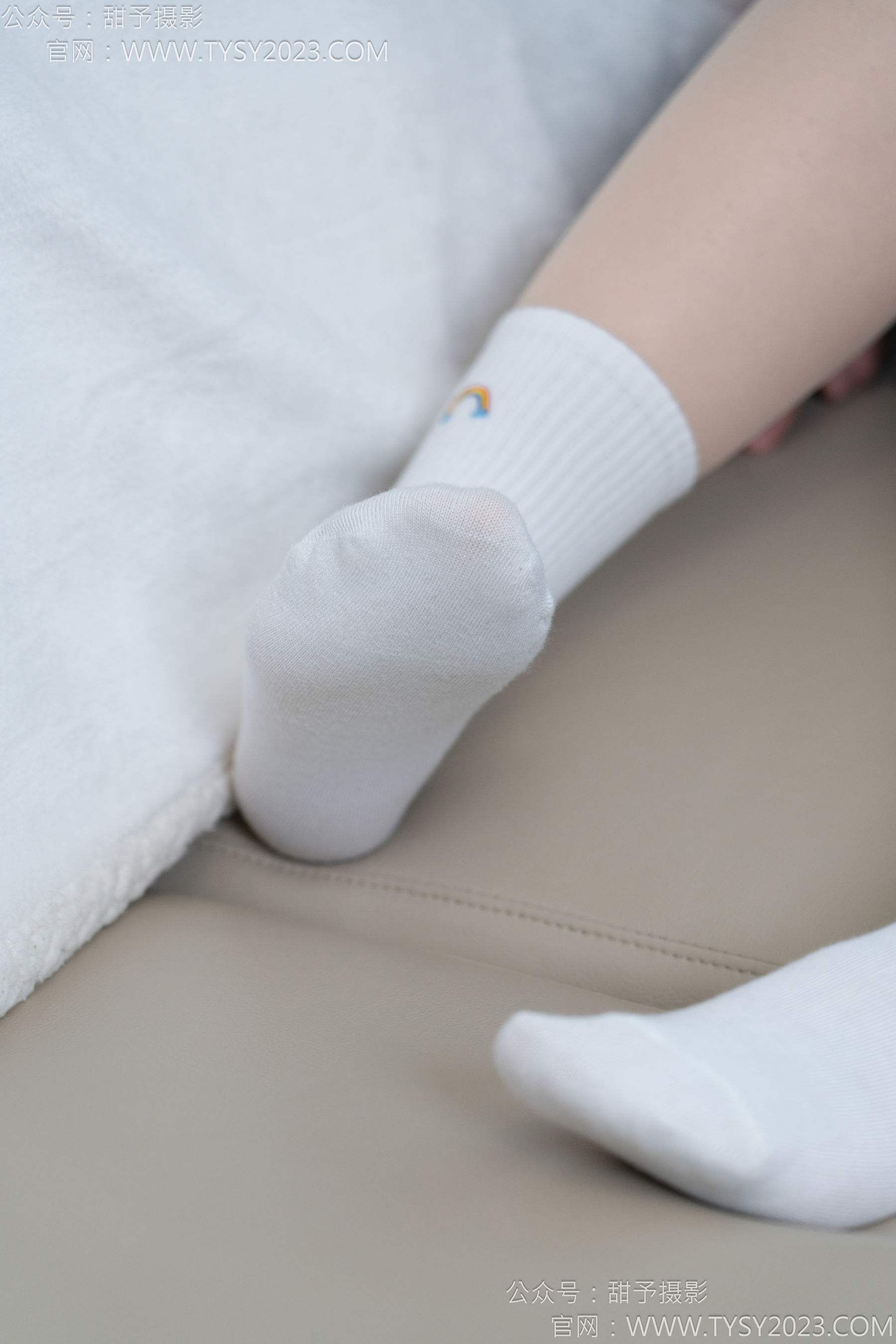 甜予摄影 No.151 小葵 - 板鞋、白棉袜、薄肉丝/(130P)