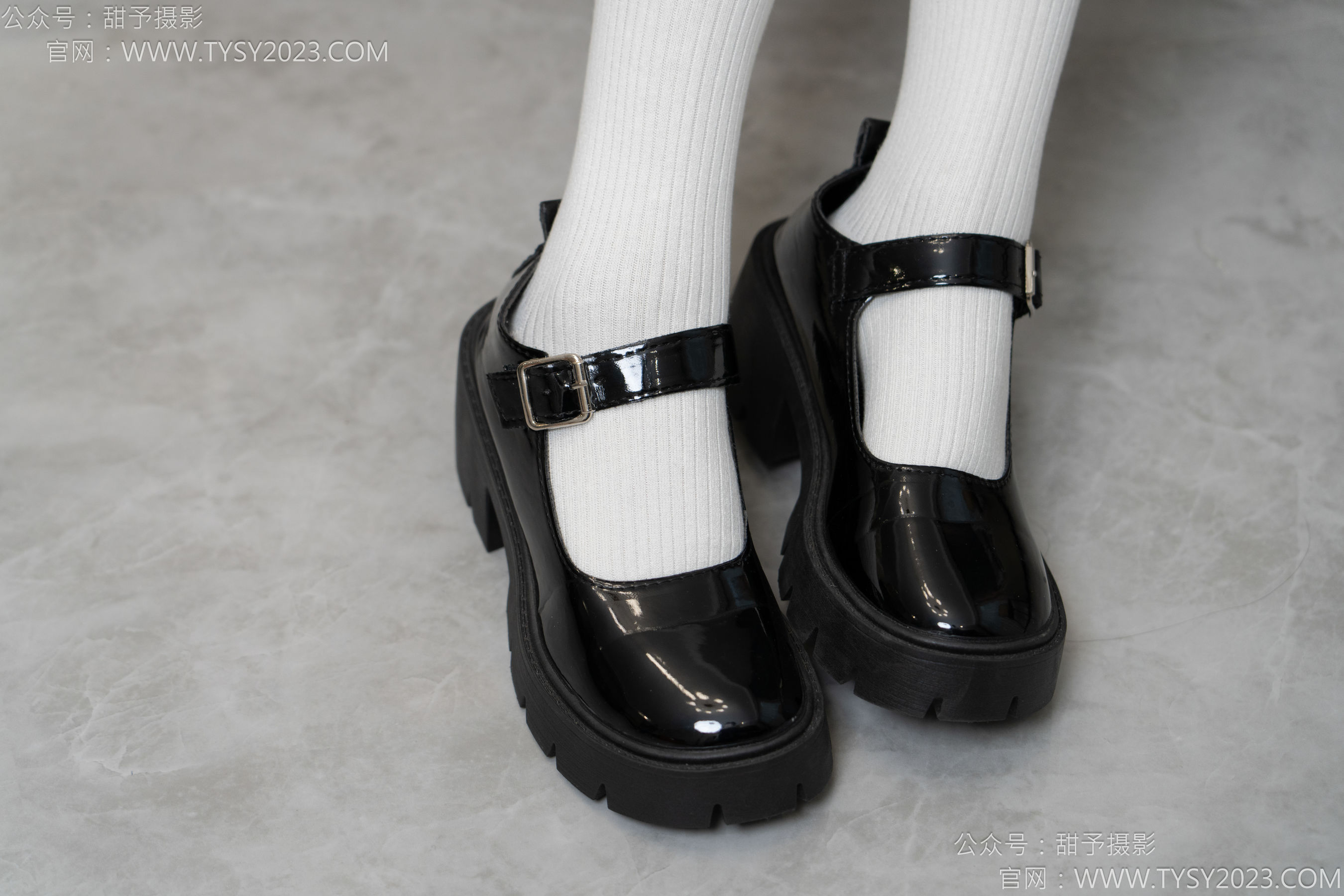 甜予摄影 No.150 澜澜 - 皮鞋、大腿袜、小腿袜、波点白丝袜/(162P)