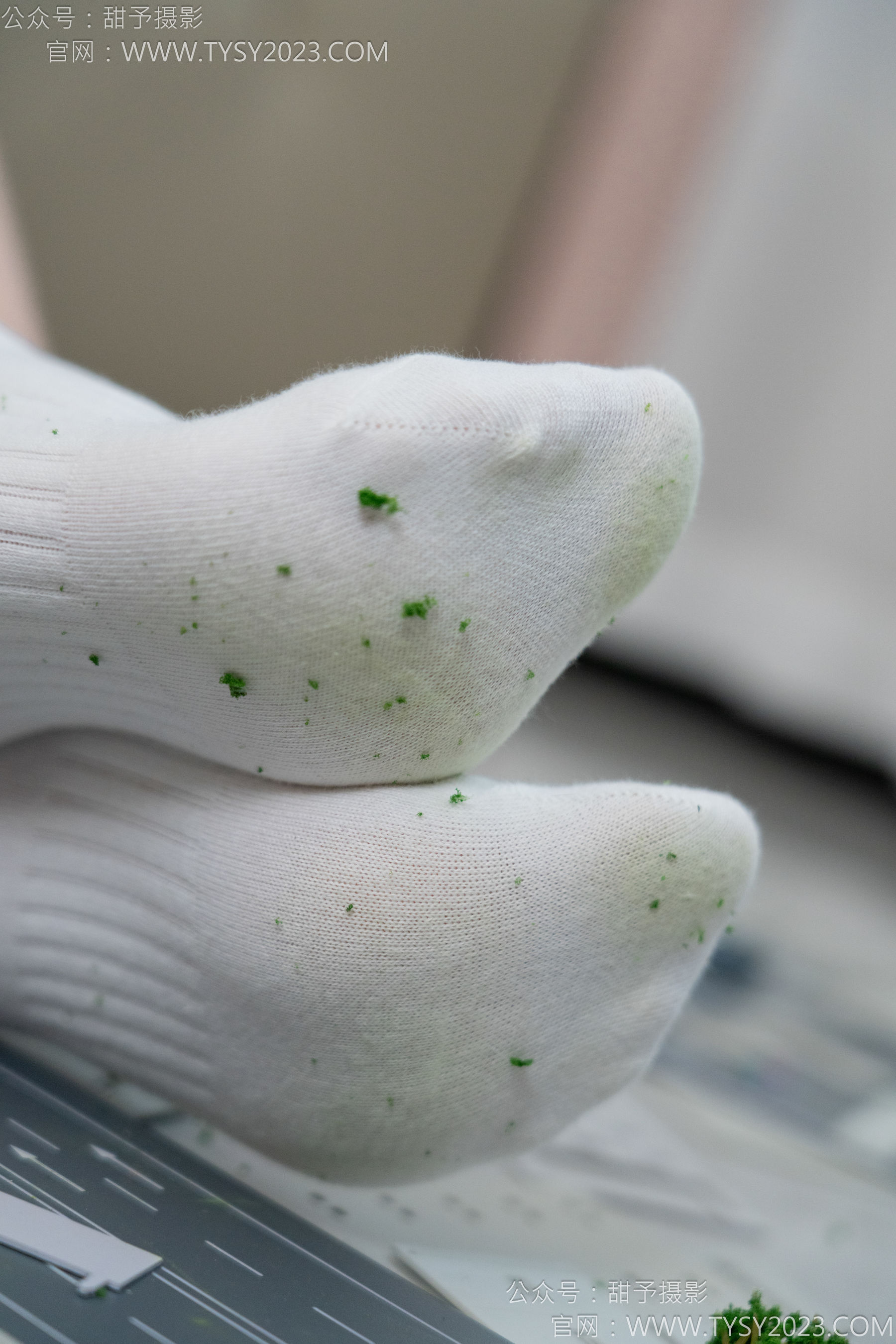 甜予摄影 No.148 咖啡豆 - 靴子、白棉袜、裸足/(169P)