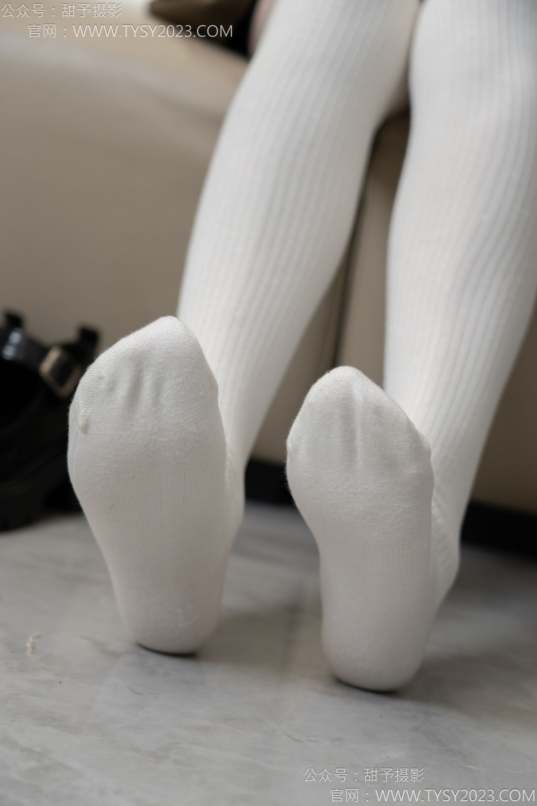 甜予摄影 No.150 澜澜 - 皮鞋、大腿袜、小腿袜、波点白丝袜/(162P)