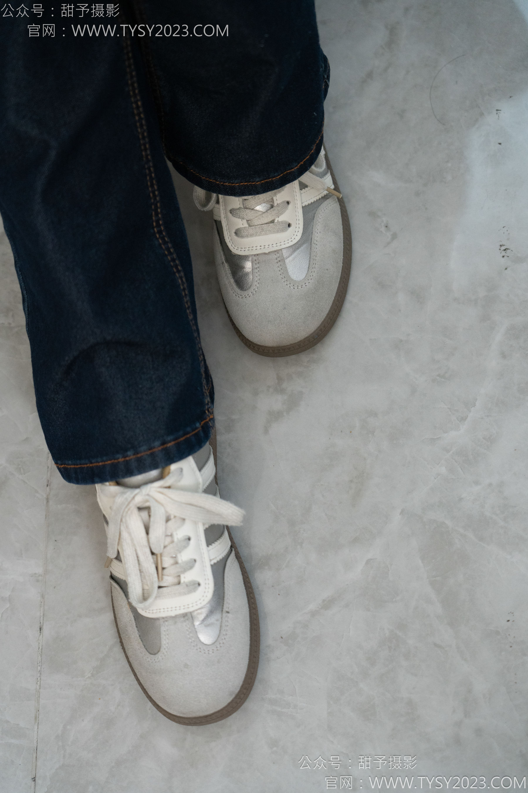 甜予摄影 No.149 诺诺 - 板鞋、白棉袜、裸足/(125P)