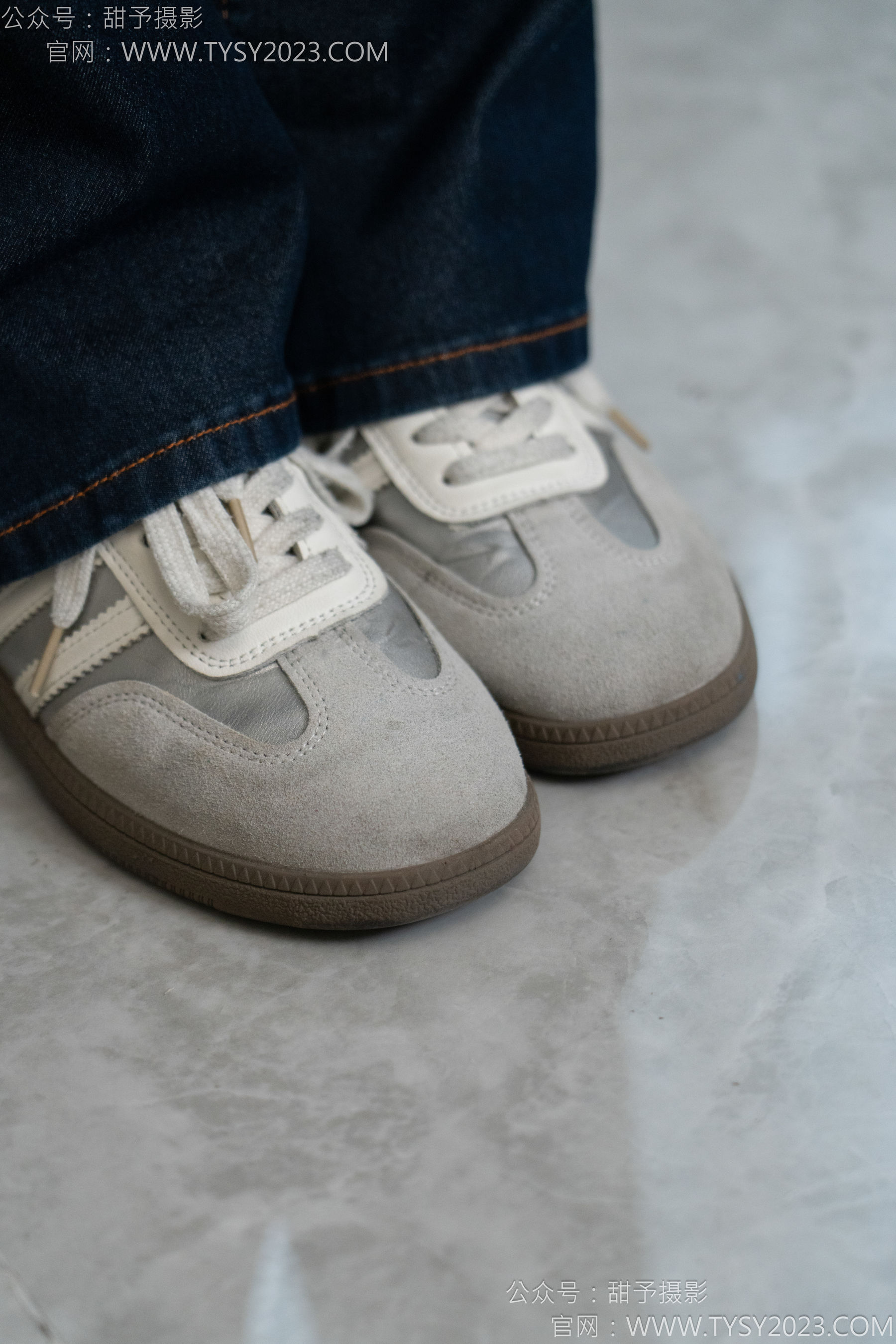 甜予摄影 No.149 诺诺 - 板鞋、白棉袜、裸足/(125P)