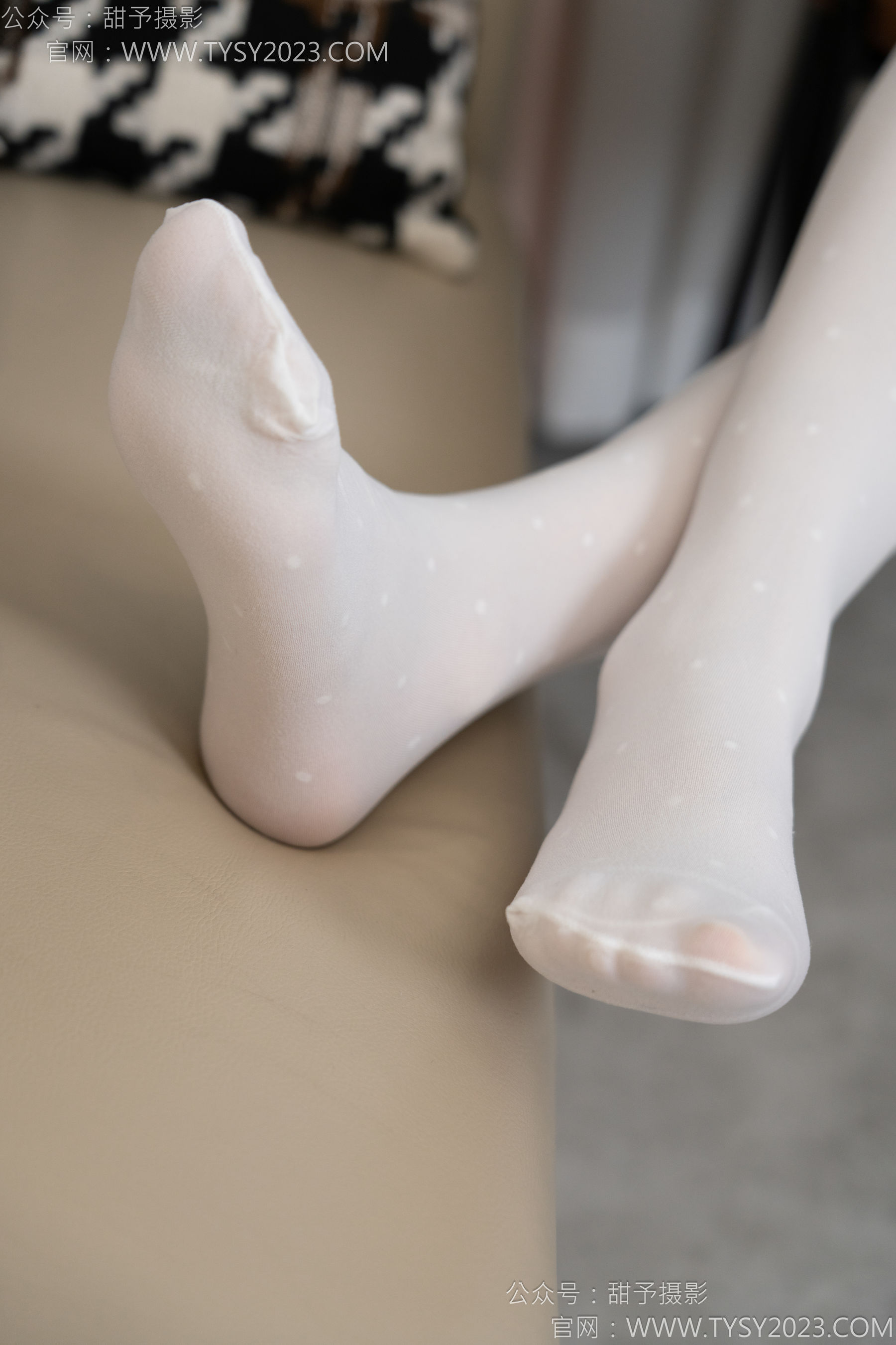 甜予摄影 No.150 澜澜 - 皮鞋、大腿袜、小腿袜、波点白丝袜/(162P)