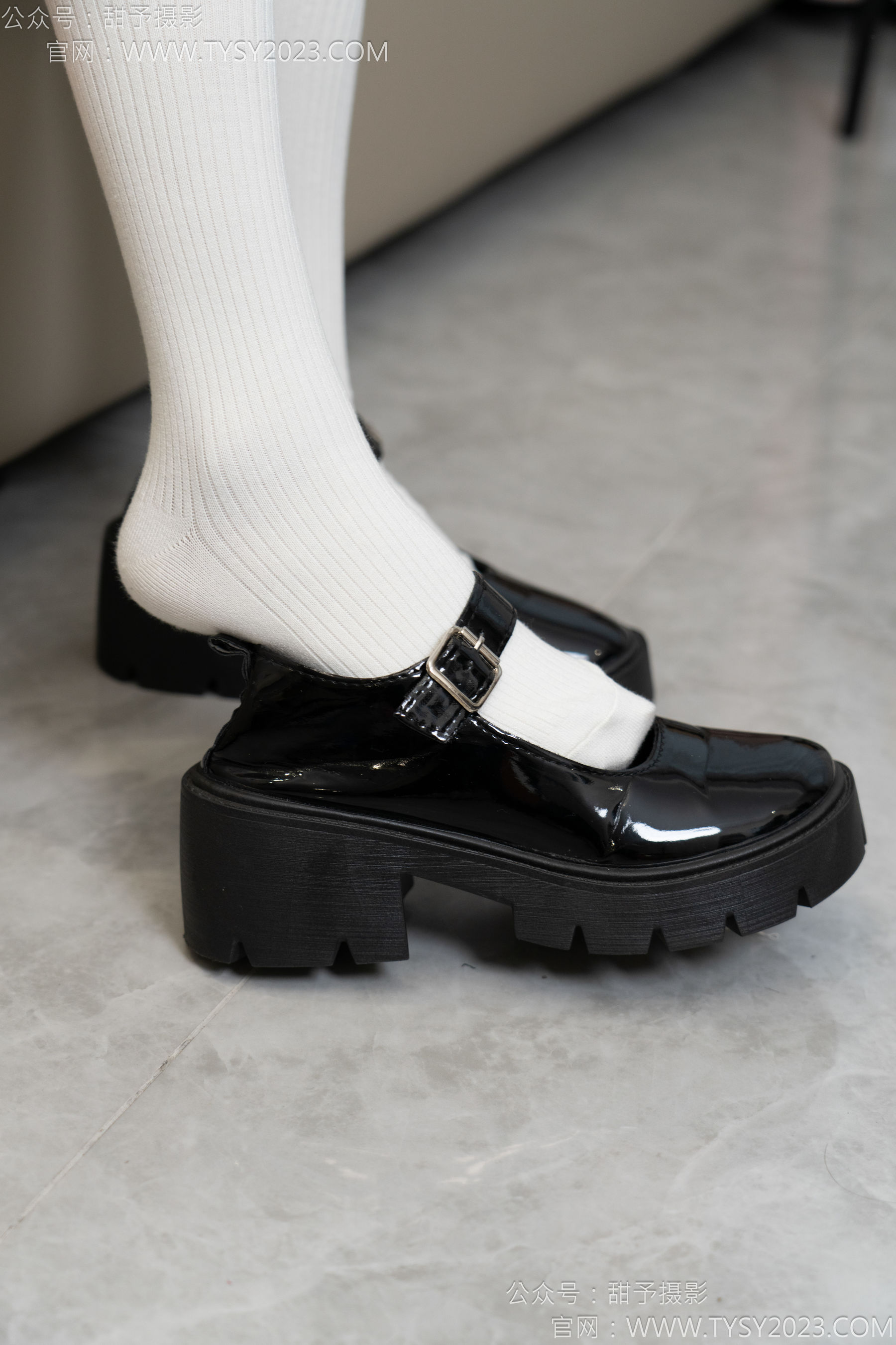 甜予摄影 No.150 澜澜 - 皮鞋、大腿袜、小腿袜、波点白丝袜/(162P)