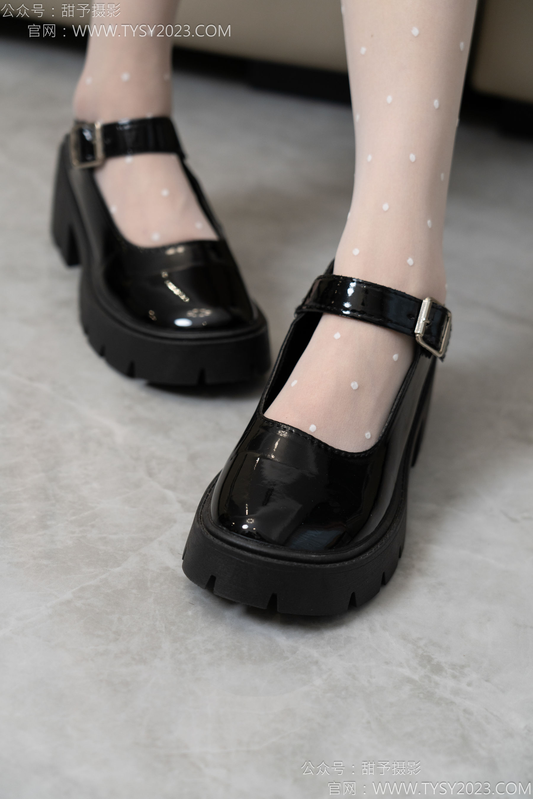 甜予摄影 No.150 澜澜 - 皮鞋、大腿袜、小腿袜、波点白丝袜/(162P)