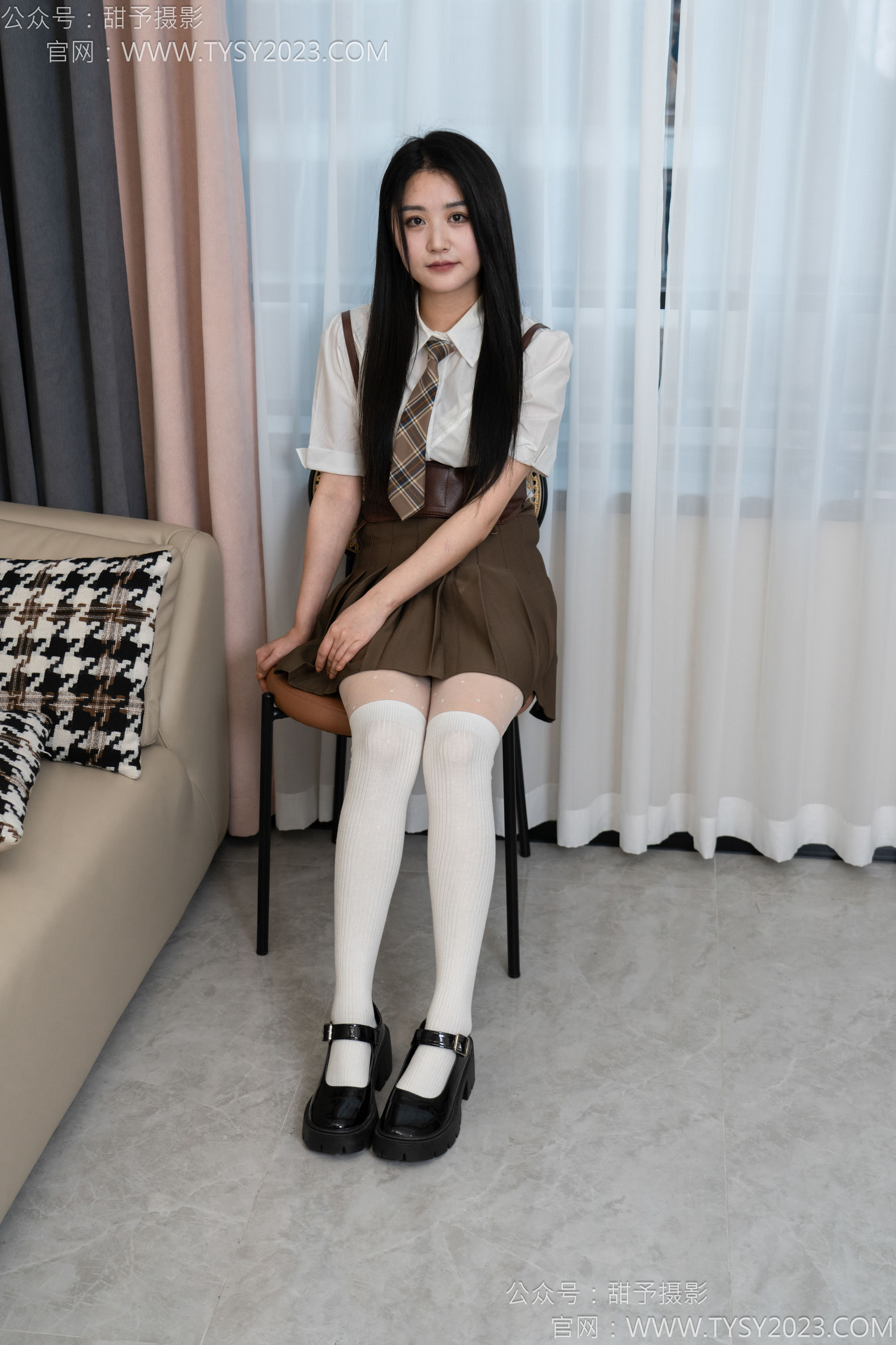 甜予摄影 No.150 澜澜 - 皮鞋、大腿袜、小腿袜、波点白丝袜/(162P)