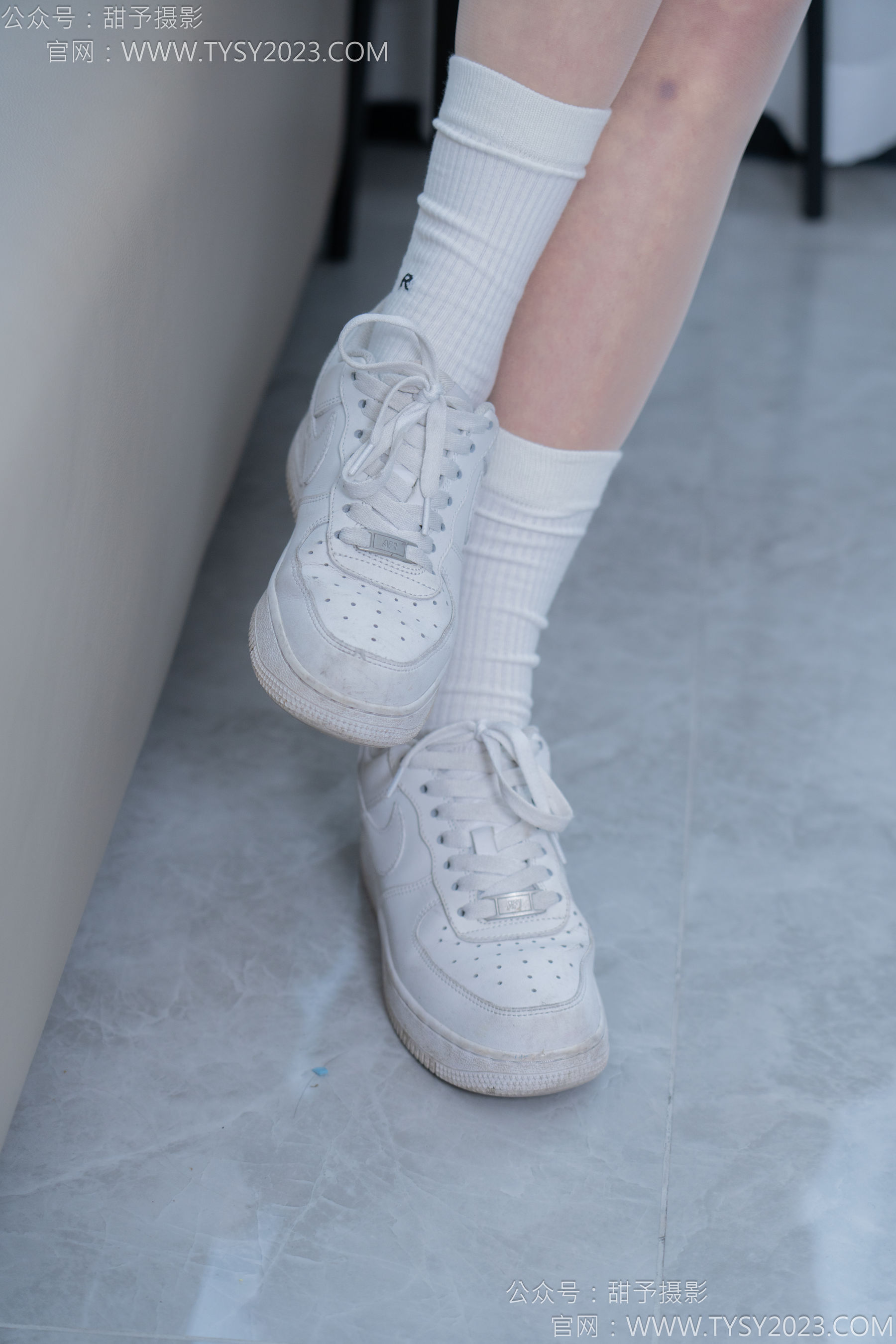 甜予摄影 No.152 咻咻 - 板鞋、白棉袜、薄肉丝/(130P)