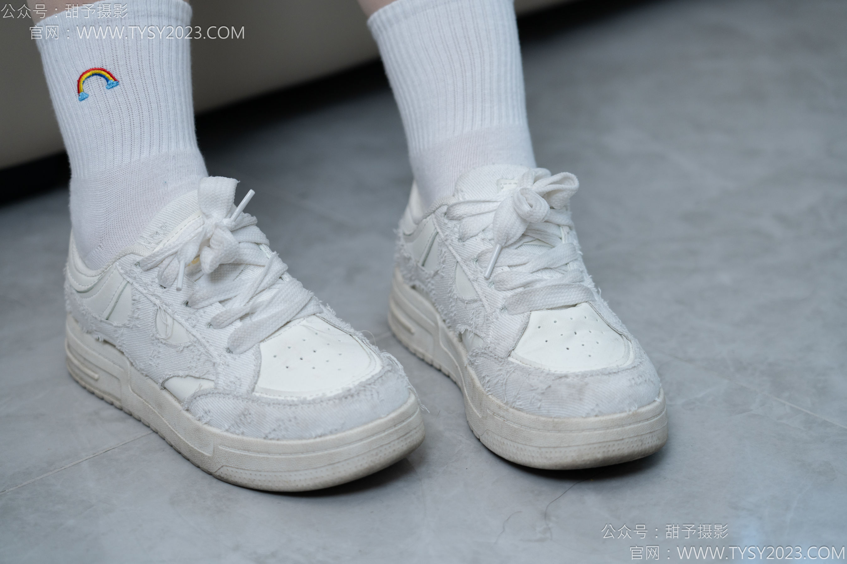 甜予摄影 No.151 小葵 - 板鞋、白棉袜、薄肉丝/(130P)