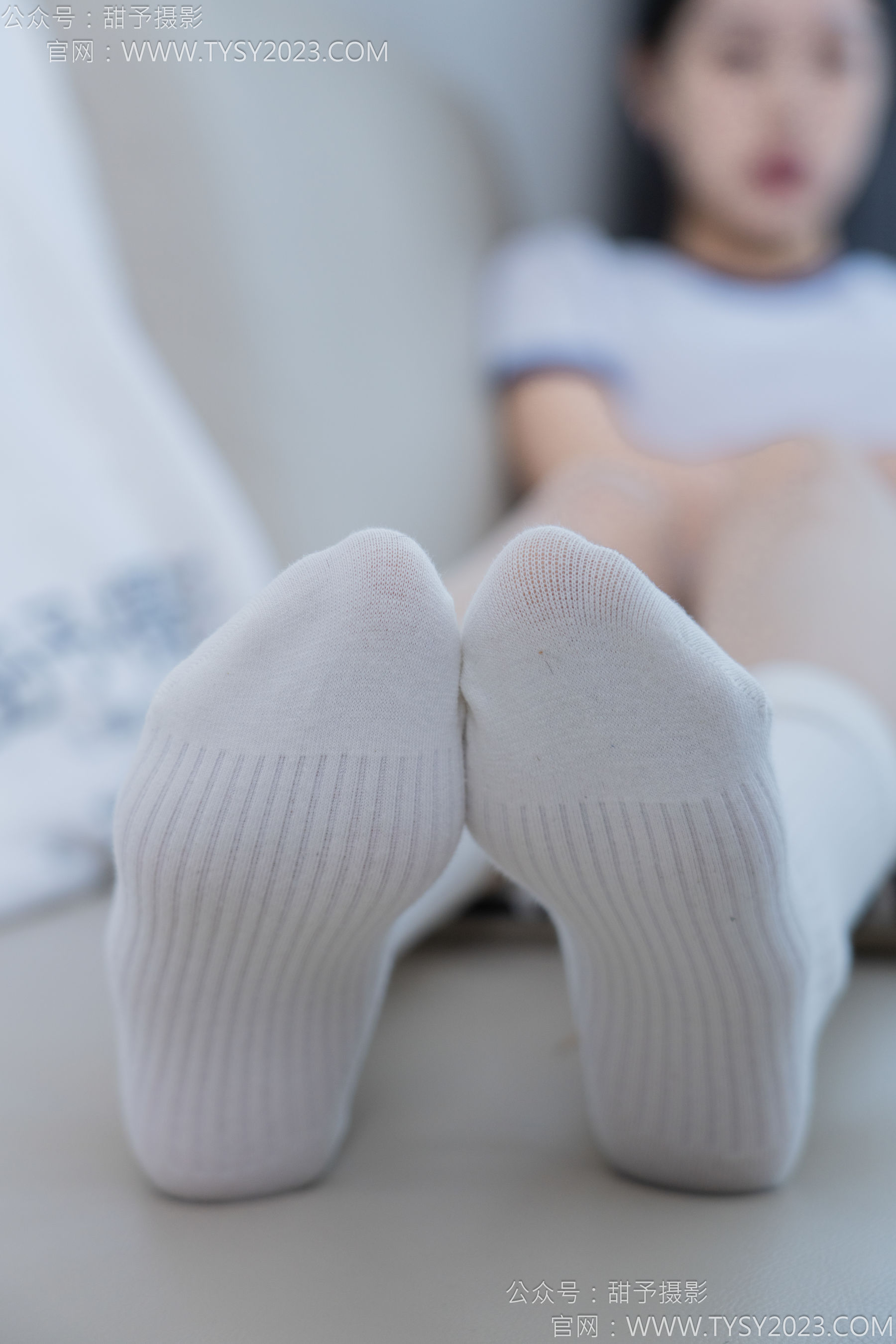 甜予摄影 No.152 咻咻 - 板鞋、白棉袜、薄肉丝/(130P)