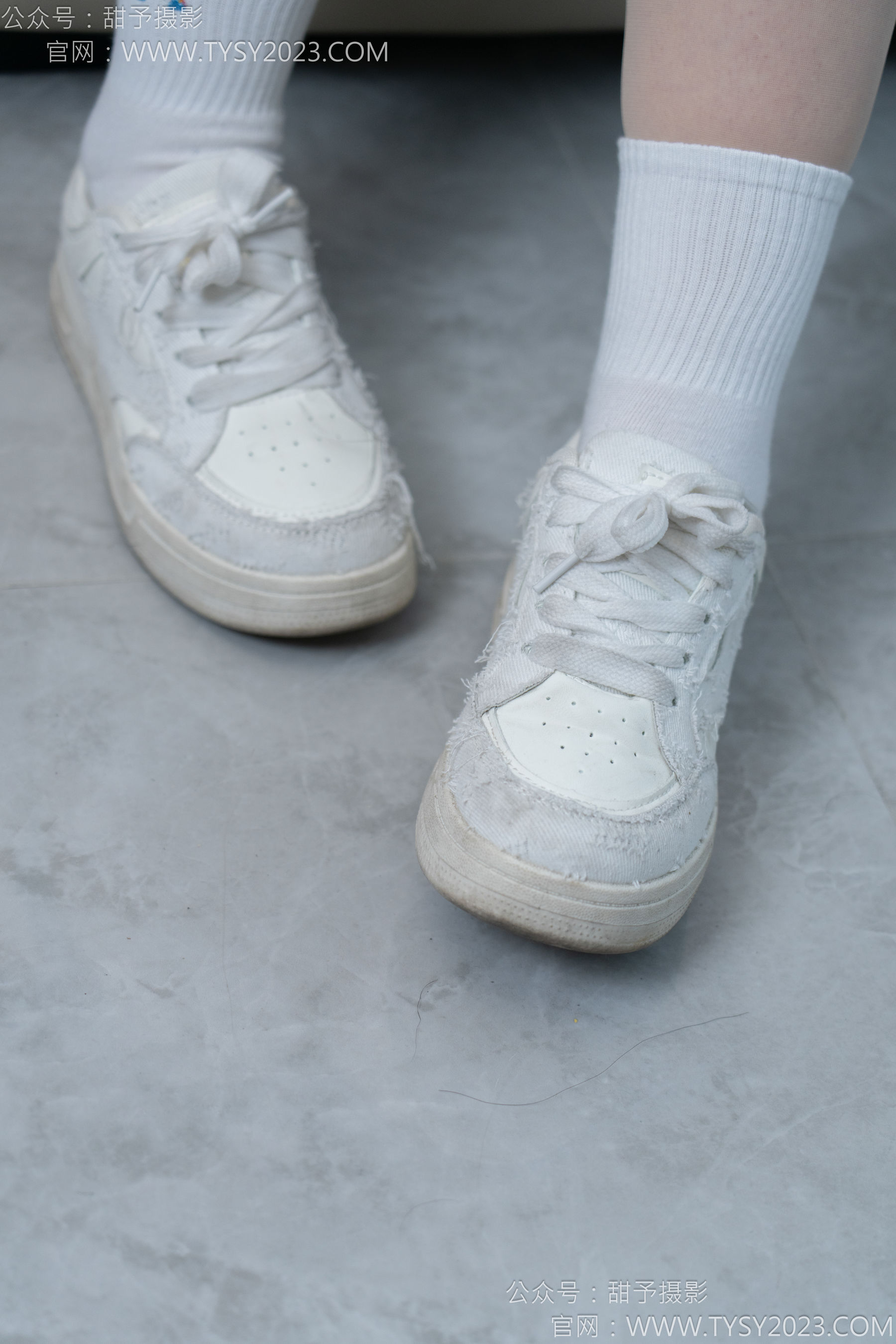 甜予摄影 No.151 小葵 - 板鞋、白棉袜、薄肉丝/(130P)