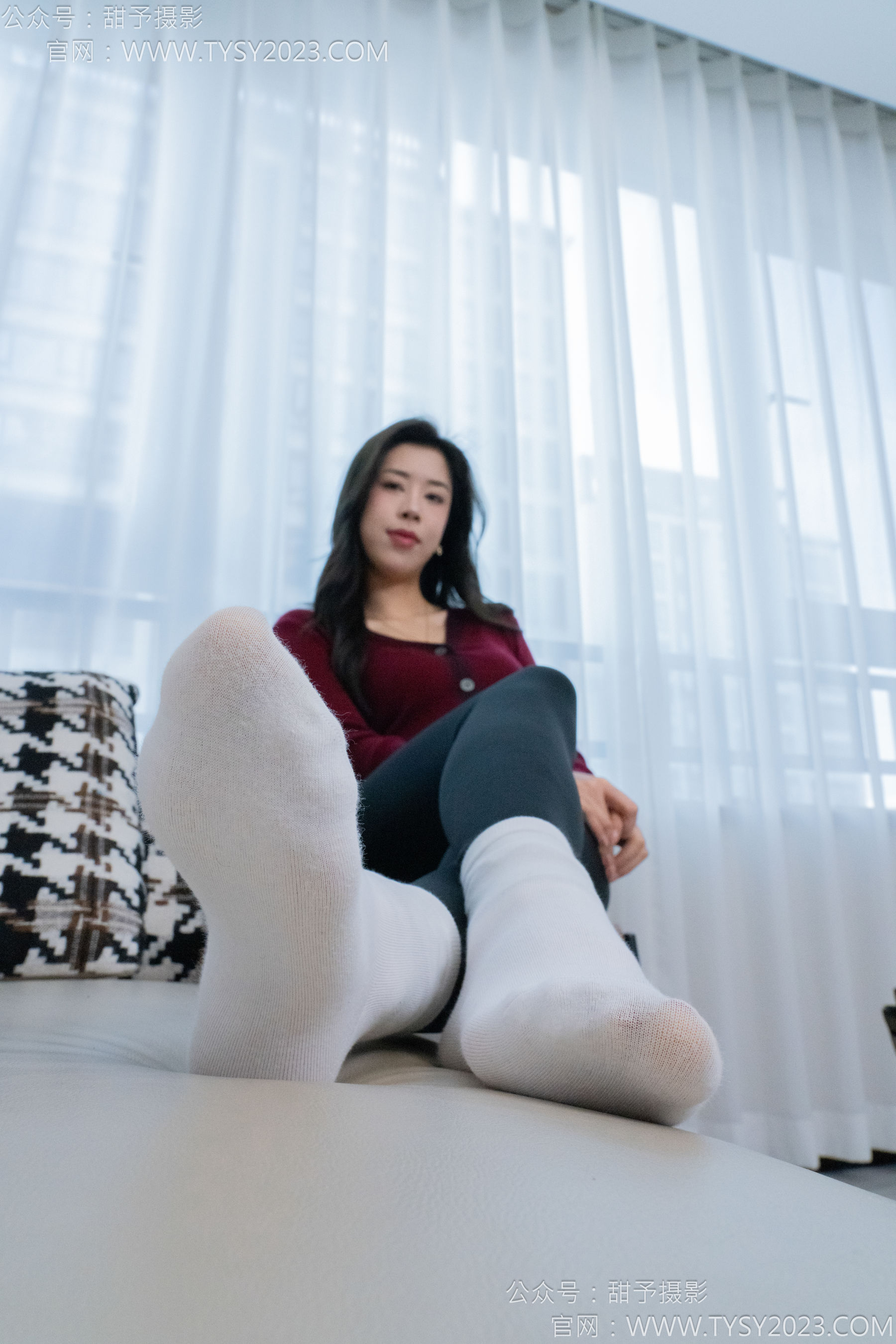 甜予摄影 No.155 咖啡豆 - 靴子、脏袜子、裸足/(132P)