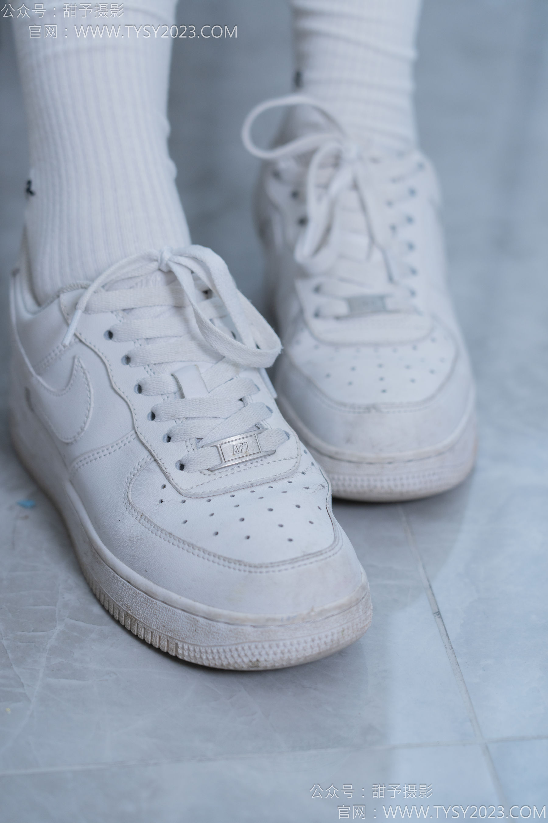 甜予摄影 No.152 咻咻 - 板鞋、白棉袜、薄肉丝/(130P)