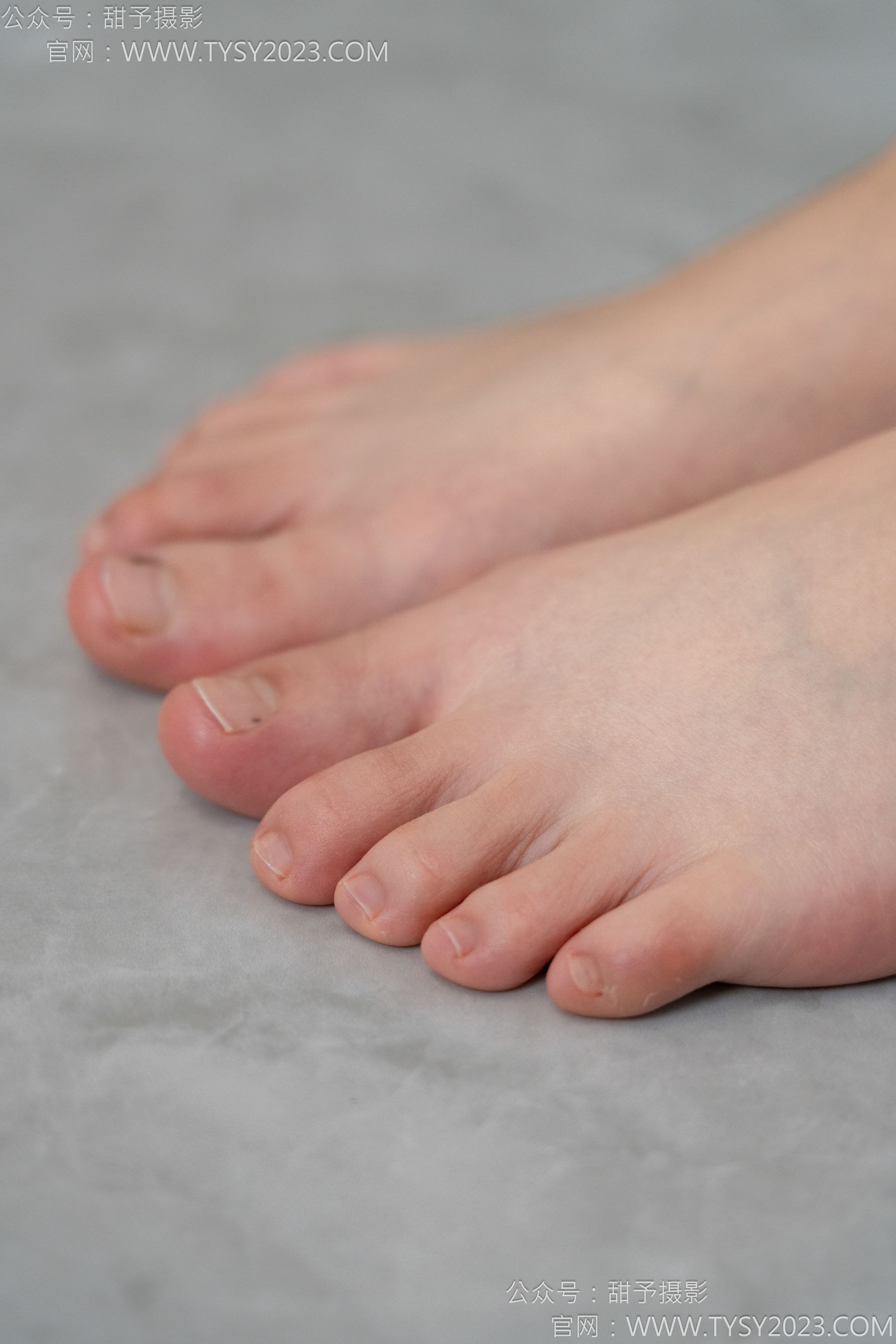 甜予摄影 No.153 诺诺 - 凉鞋、棉袜、裸足、泡脚剪指甲剧情/(134P)