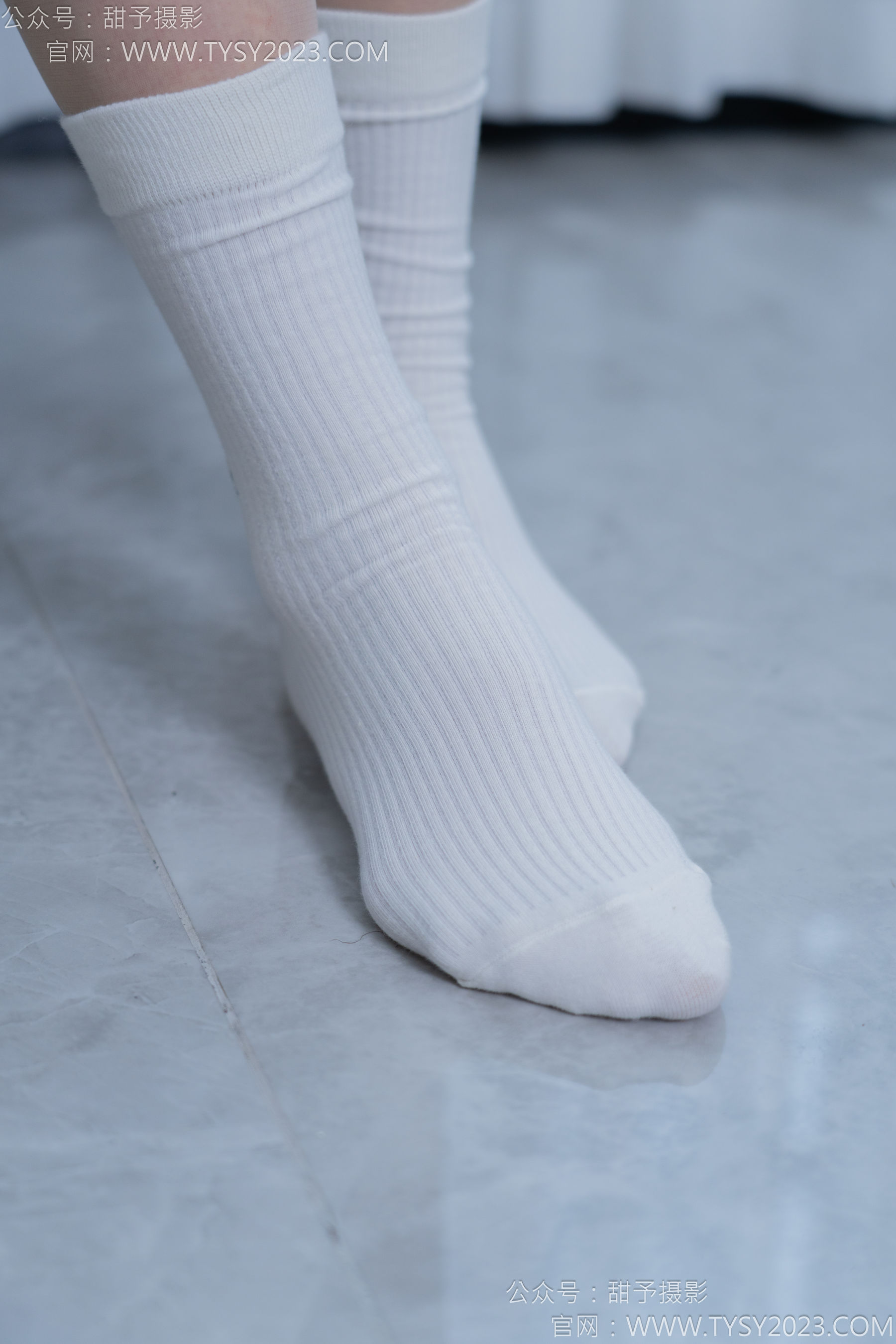 甜予摄影 No.152 咻咻 - 板鞋、白棉袜、薄肉丝/(130P)