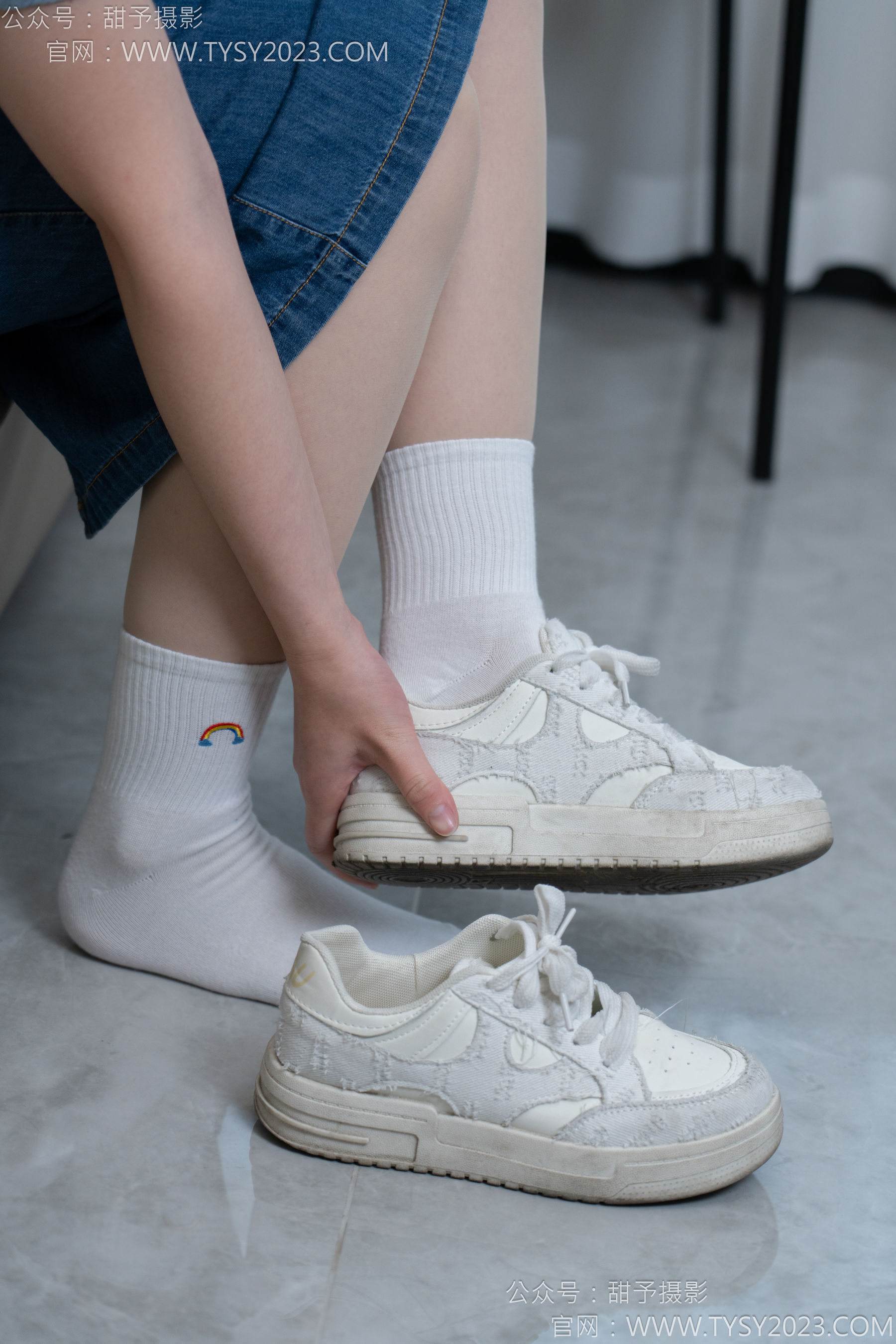 甜予摄影 No.151 小葵 - 板鞋、白棉袜、薄肉丝/(130P)