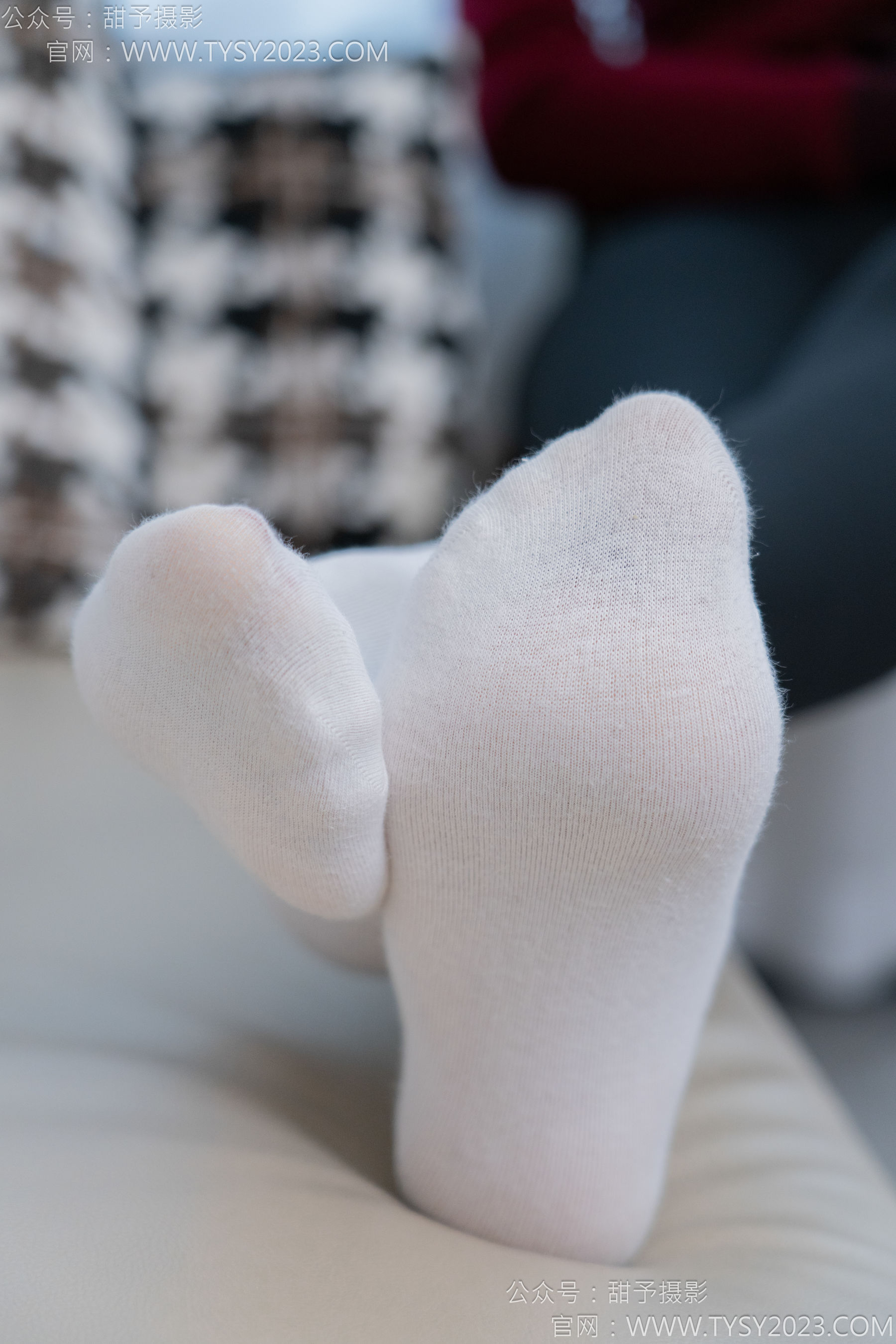 甜予摄影 No.155 咖啡豆 - 靴子、脏袜子、裸足/(132P)