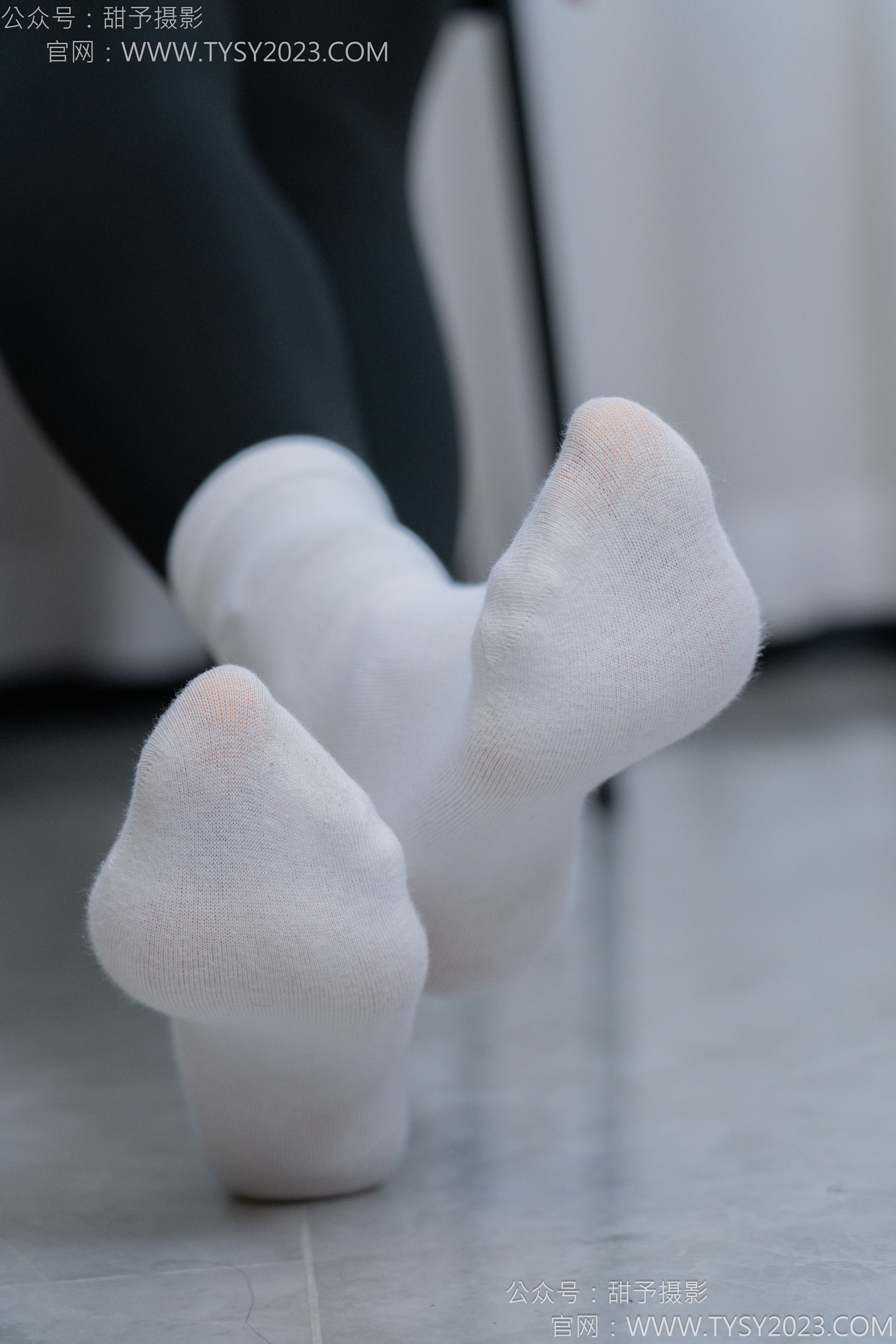 甜予摄影 No.155 咖啡豆 - 靴子、脏袜子、裸足/(132P)