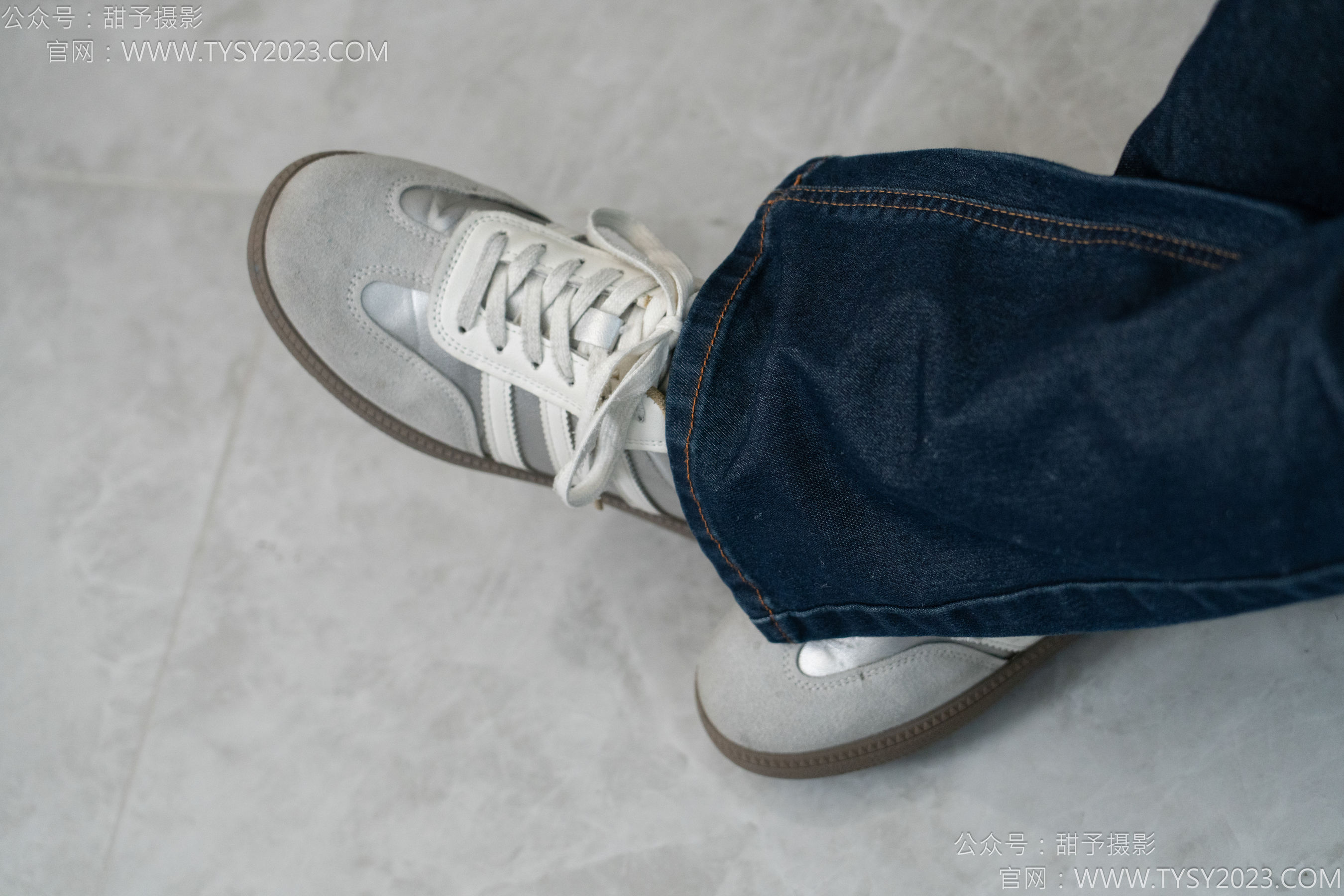 甜予摄影 No.149 诺诺 - 板鞋、白棉袜、裸足/(125P)