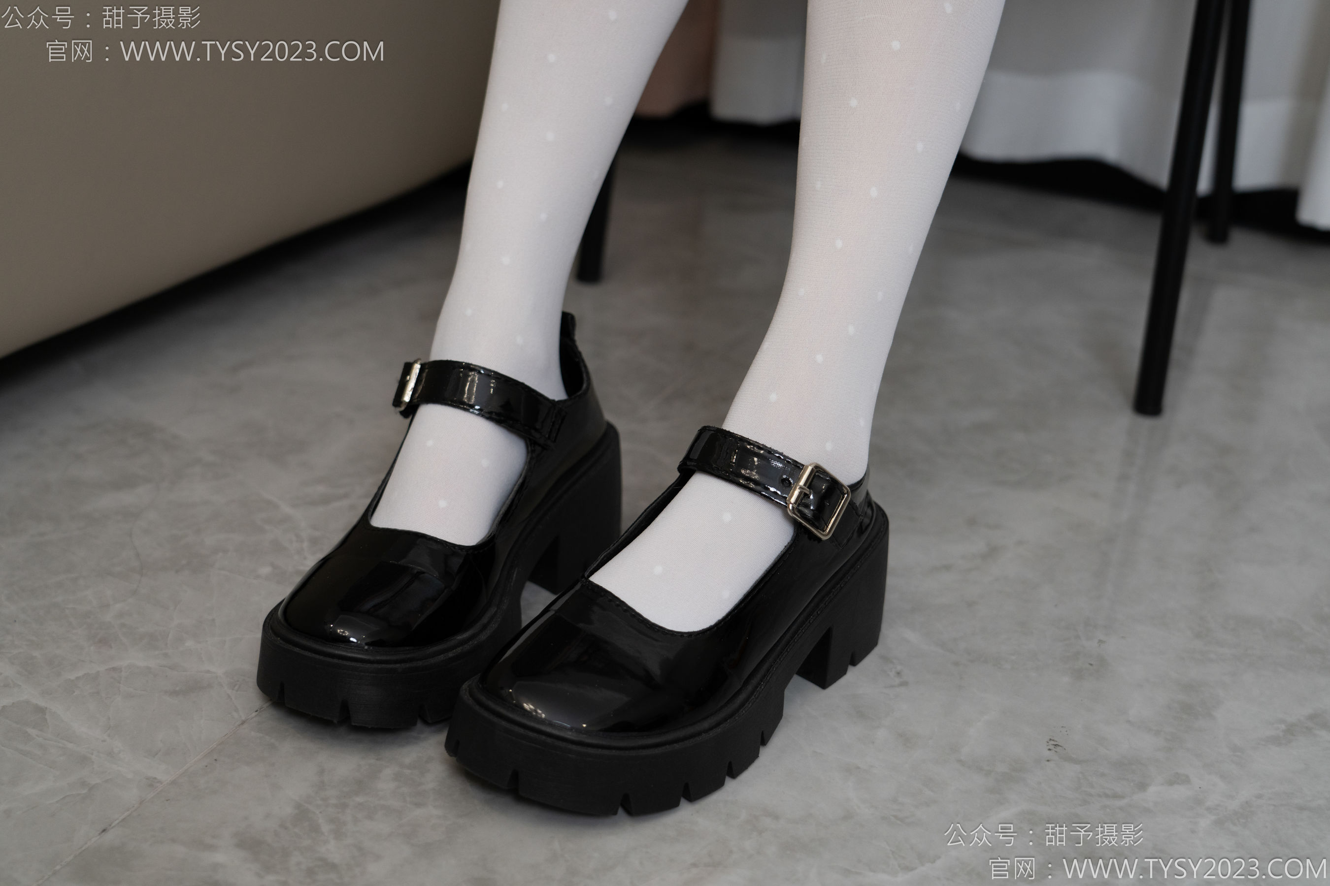 甜予摄影 No.150 澜澜 - 皮鞋、大腿袜、小腿袜、波点白丝袜/(162P)