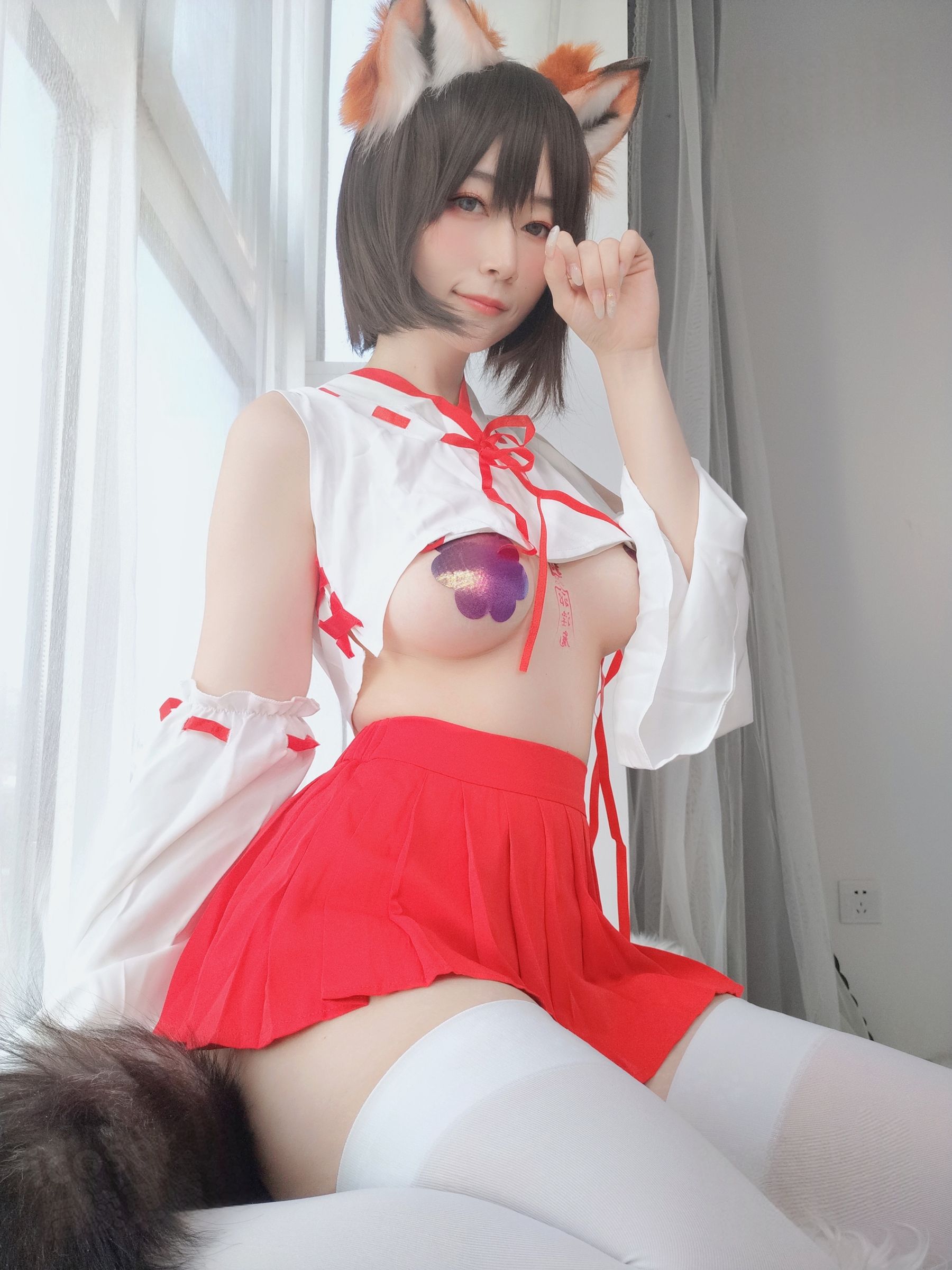 Coser小姐姐 白银 - 神社小狐狸/(93P)