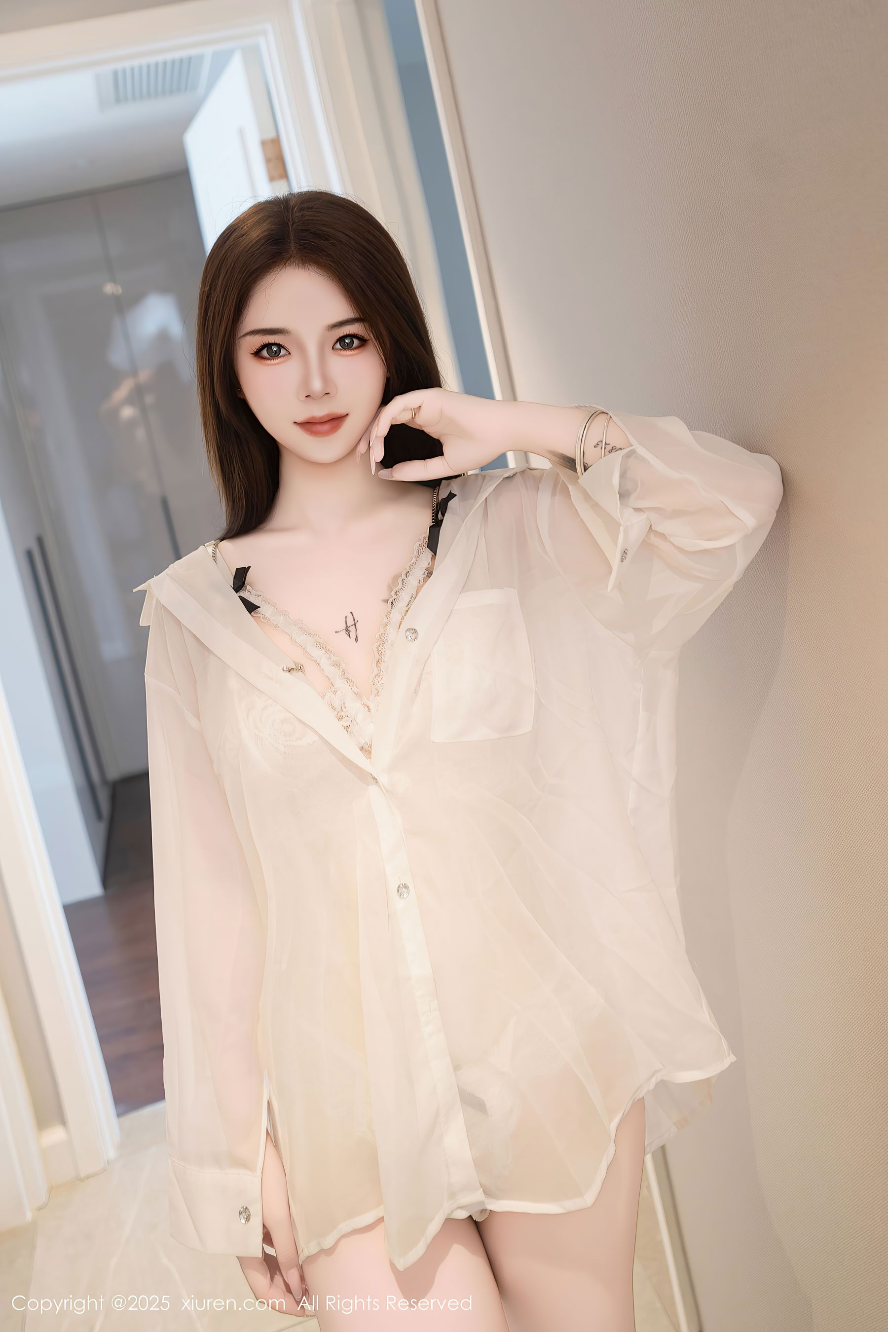 [秀人XiuRen] 2025.07.15 No.10549 沐娜娜/(74P)