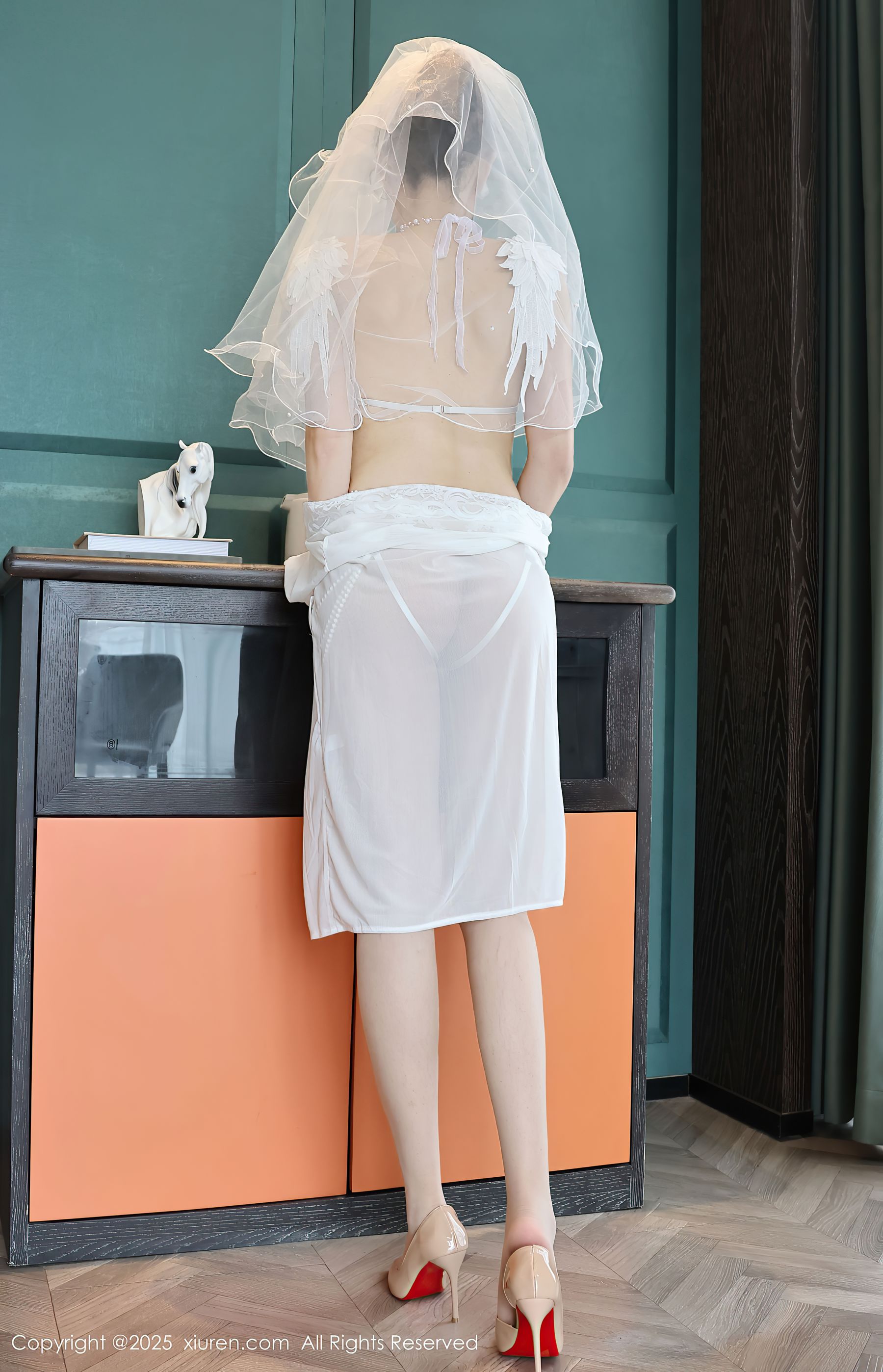 [秀人XiuRen] 2025.07.18 No.10559 糯梨子/(70P)