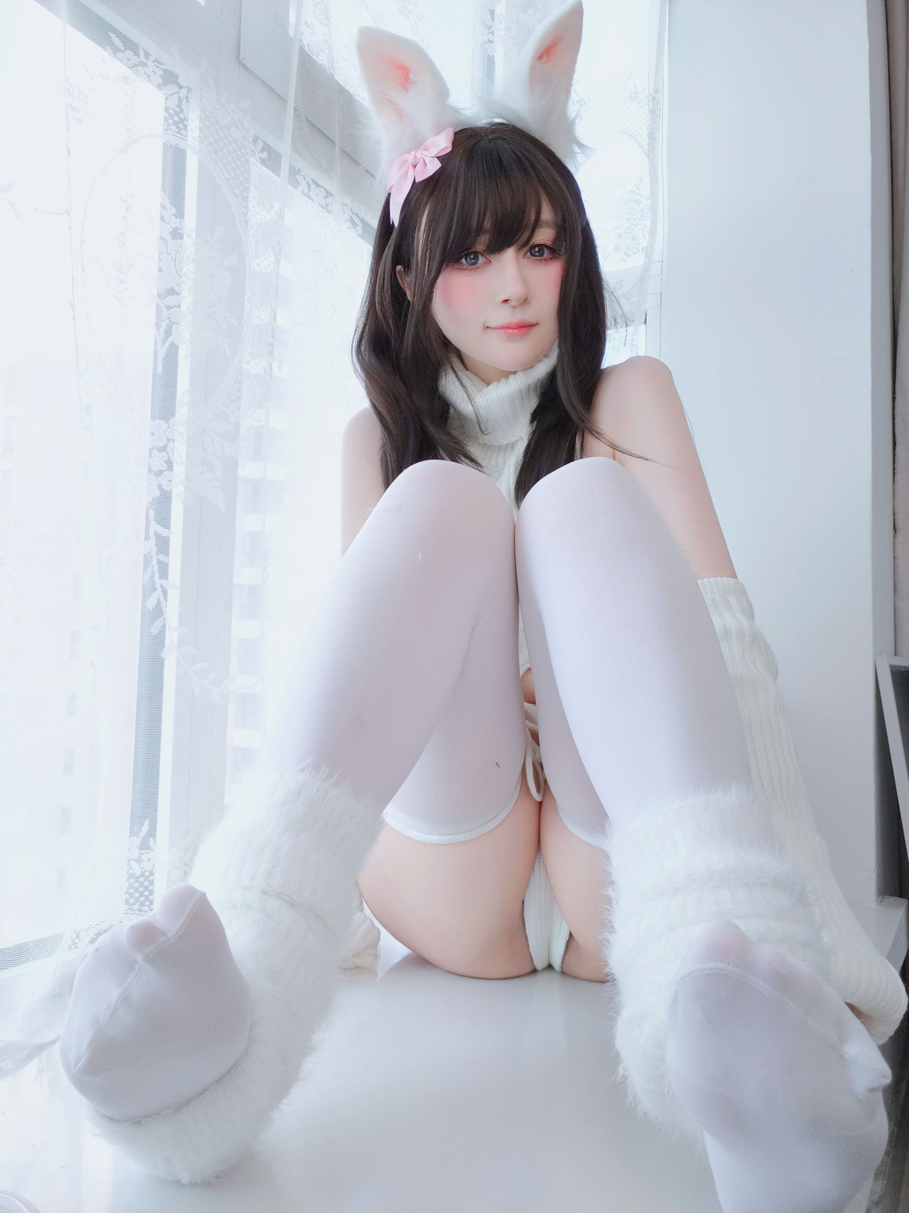 Coser小姐姐 白银 [fantia] 2024-01-23 小兔子/(34P)