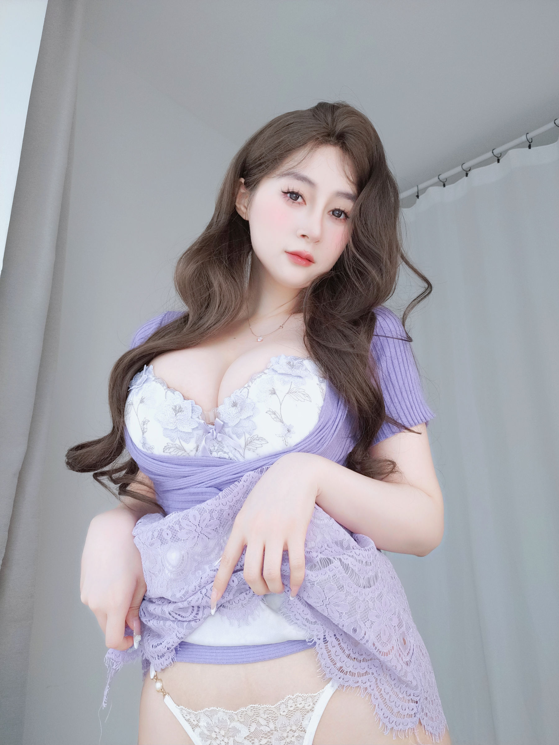 Coser小姐姐 白银 [fantia] 2024-11-02 紫色の奥さん/(53P)