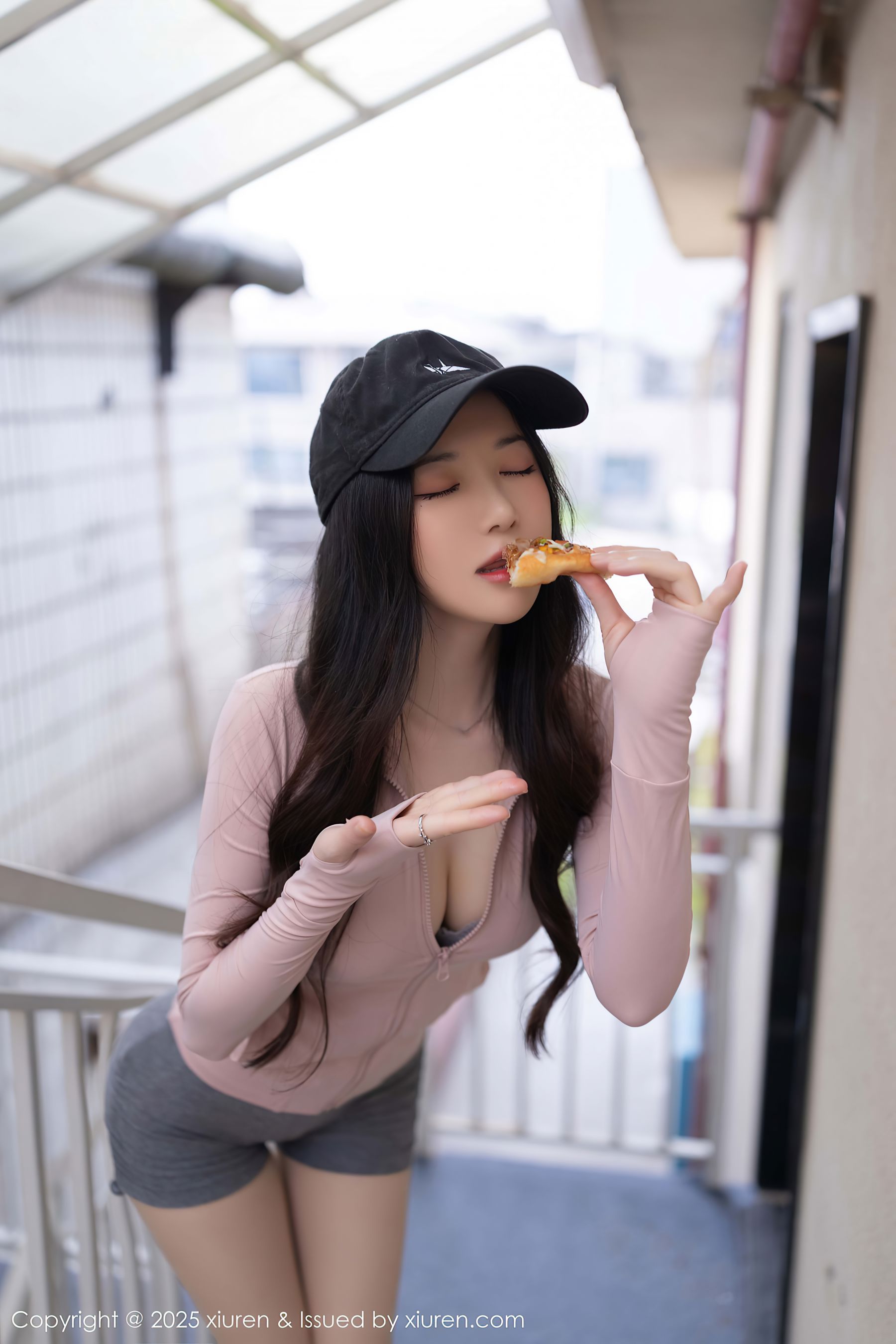 [秀人XiuRen] 2025.07.11 No.10542 鱼子酱Fish/(80P)