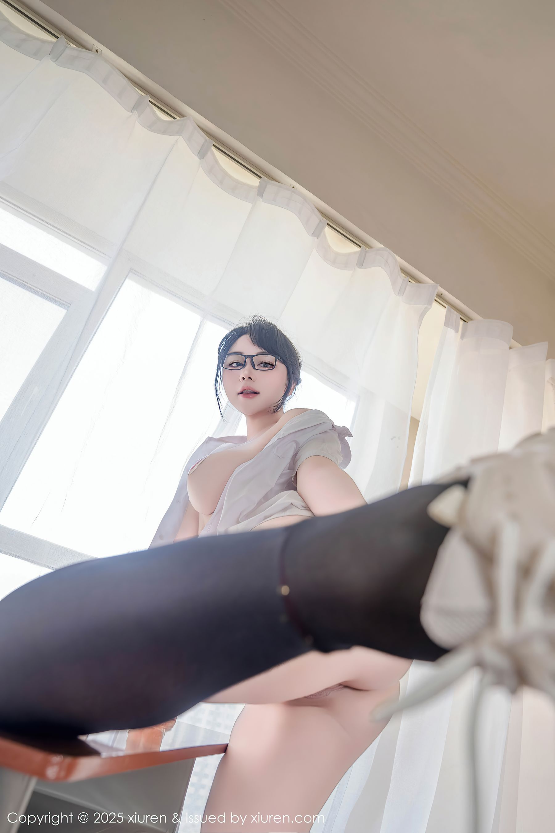 [秀人XiuRen] 2025.07.10 No.10530 汐汐爱吃草莓/(85P)