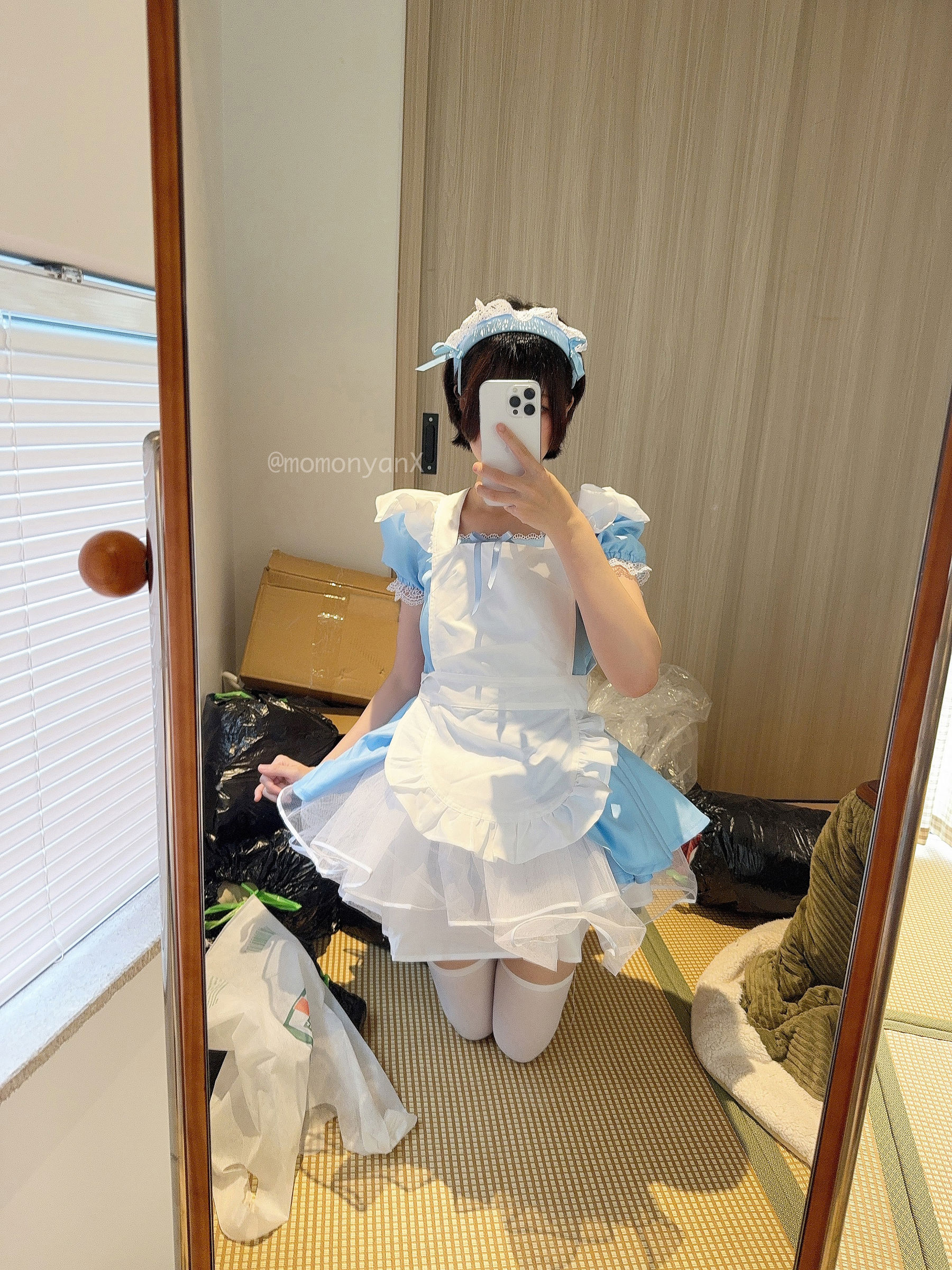 NAGISA魔物喵 [fantia] ゴミ屋敷掃除してるメイドさん/(65P)