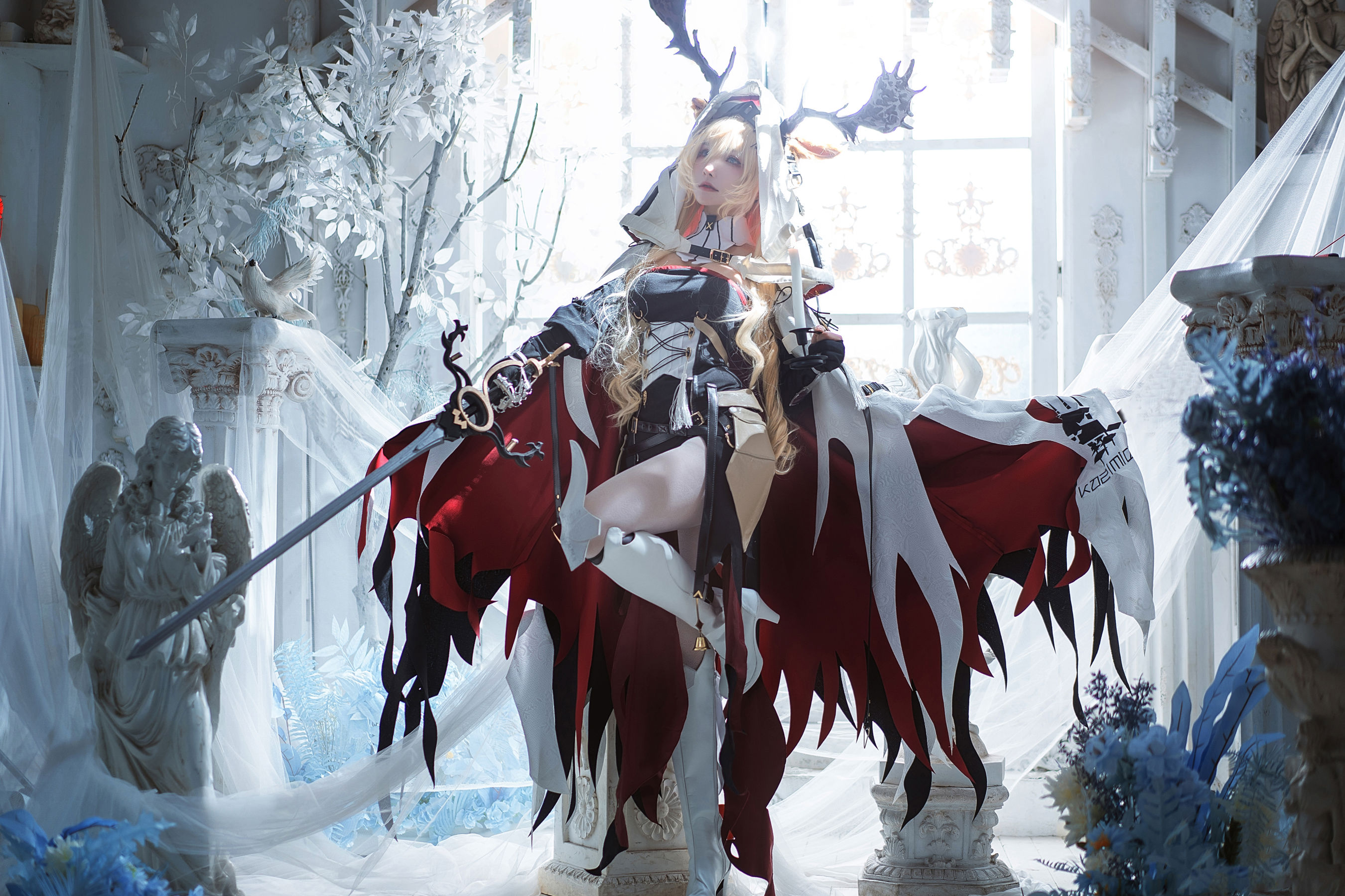 Cosplay美女 一千只猫薄禾 - 烛骑士 薇薇安娜/(12P)