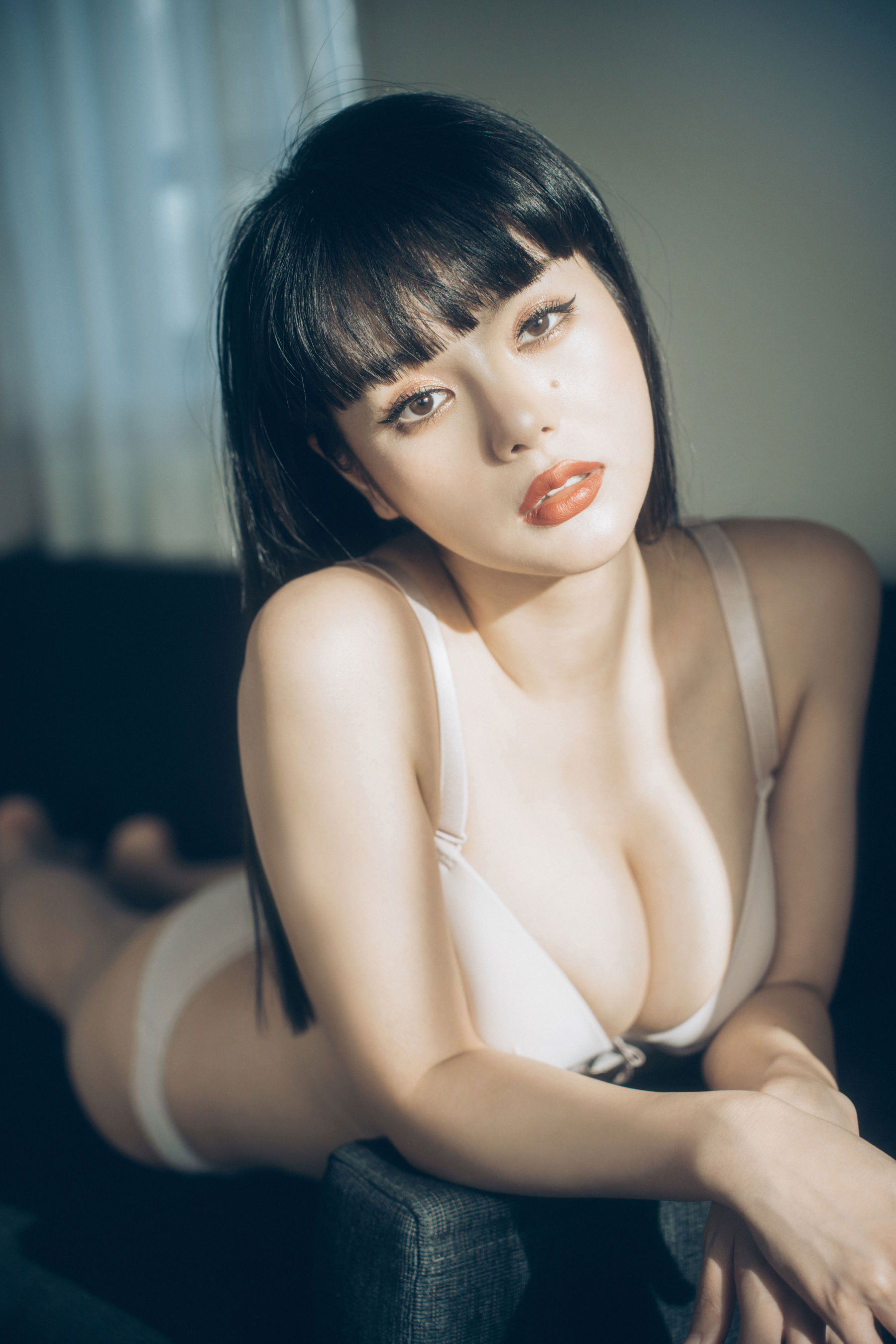 EIMI - Undergarments/(87P)