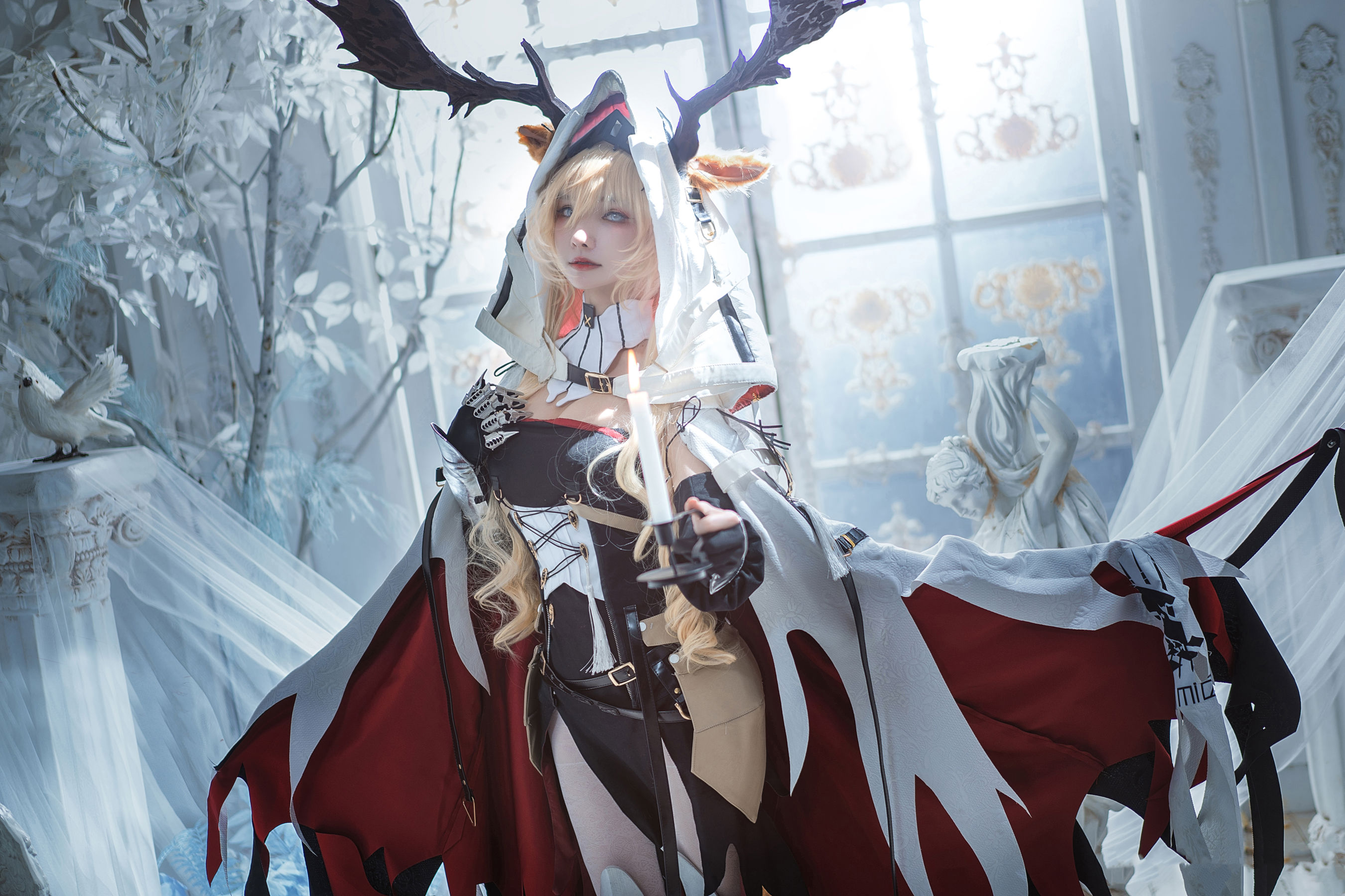 Cosplay美女 一千只猫薄禾 - 烛骑士 薇薇安娜/(12P)