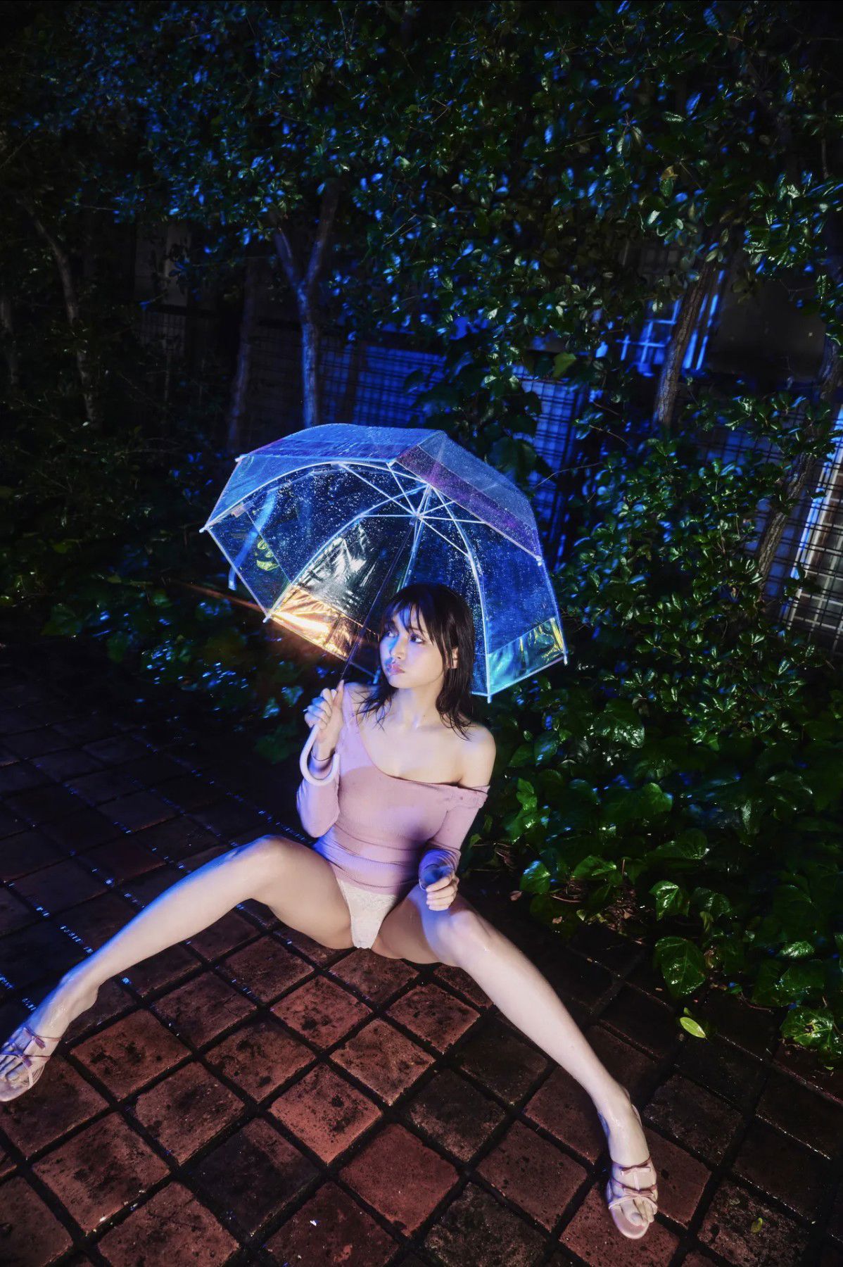 FRIDAY GOLD 似鳥沙也加 A to Z vol.18/(15P)