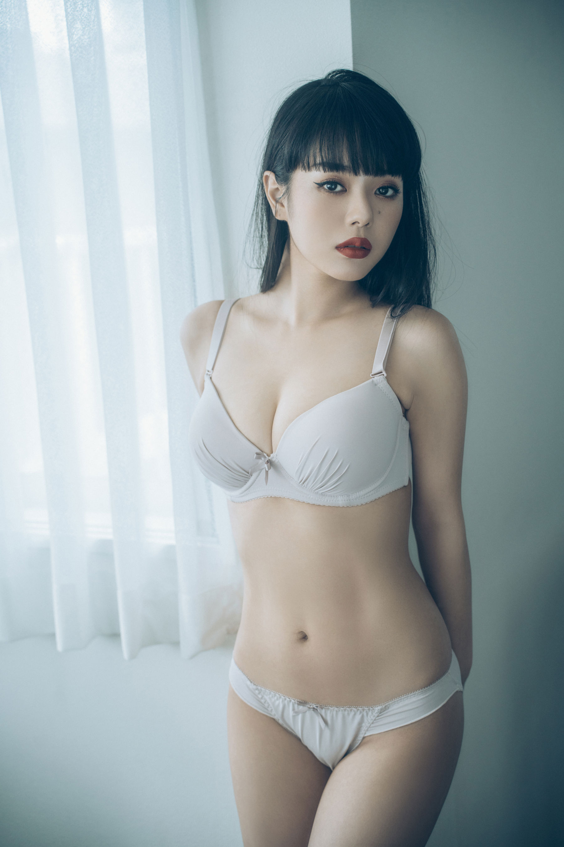 EIMI - Undergarments/(87P)