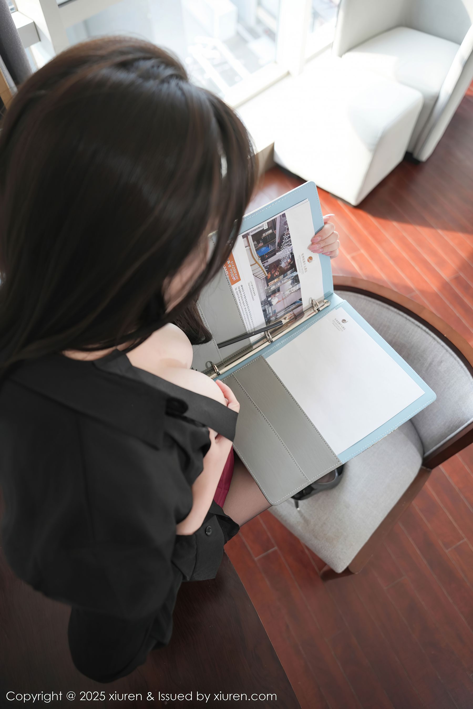 [秀人XiuRen] 2025.07.09 No.10527 软情/(66P)