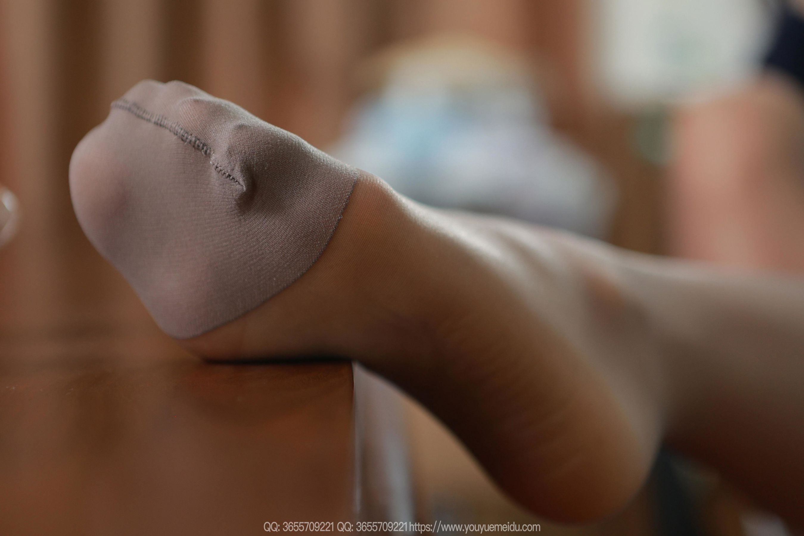 IESS异思趣向 - 模特： 兔兔 《老板在吗？（下）》/(83P)