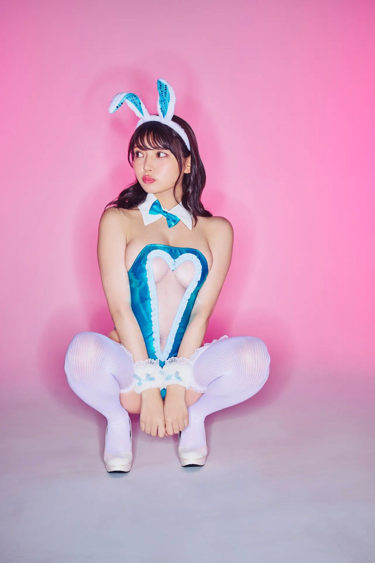 FRIDAY GOLD 似鳥沙也加 A to Z vol.16/(15P)