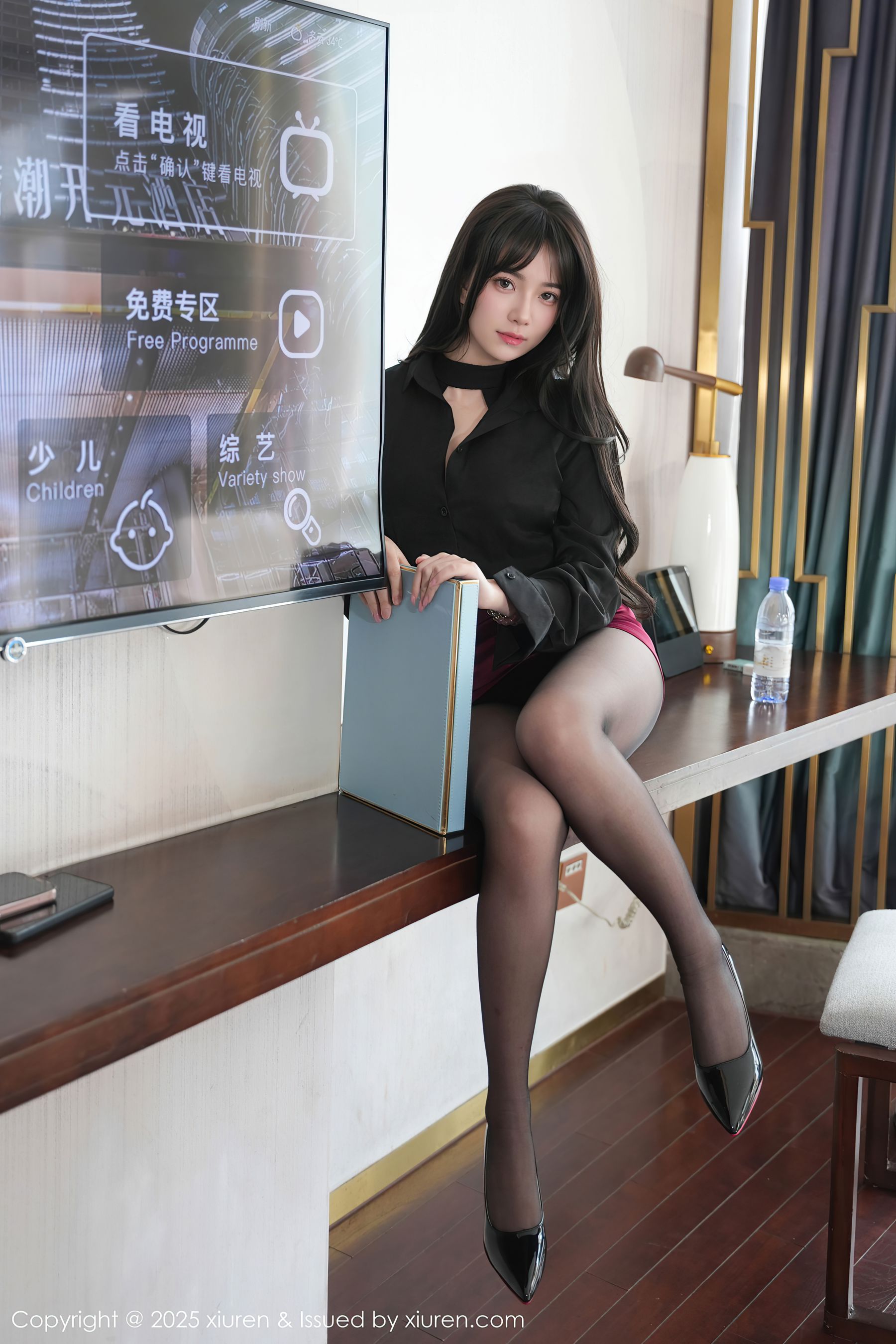 [秀人XiuRen] 2025.07.09 No.10527 软情/(66P)