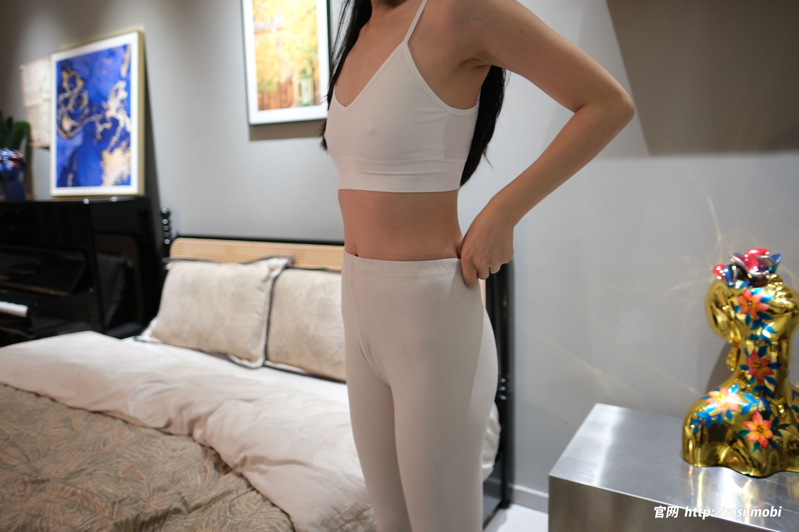 [ROSI写真] 2025.07.25 NO.4981/(92P)