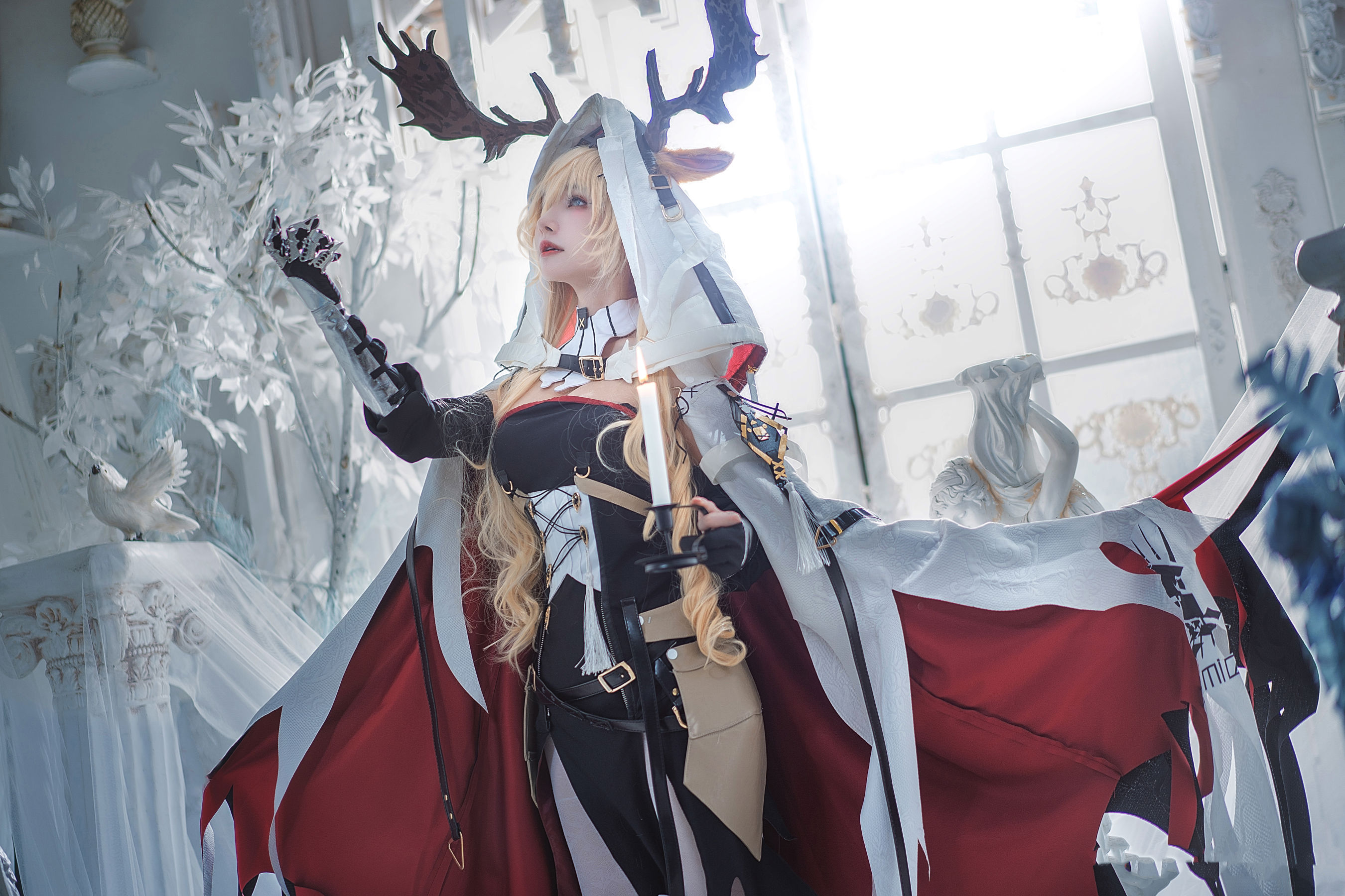 Cosplay美女 一千只猫薄禾 - 烛骑士 薇薇安娜/(12P)