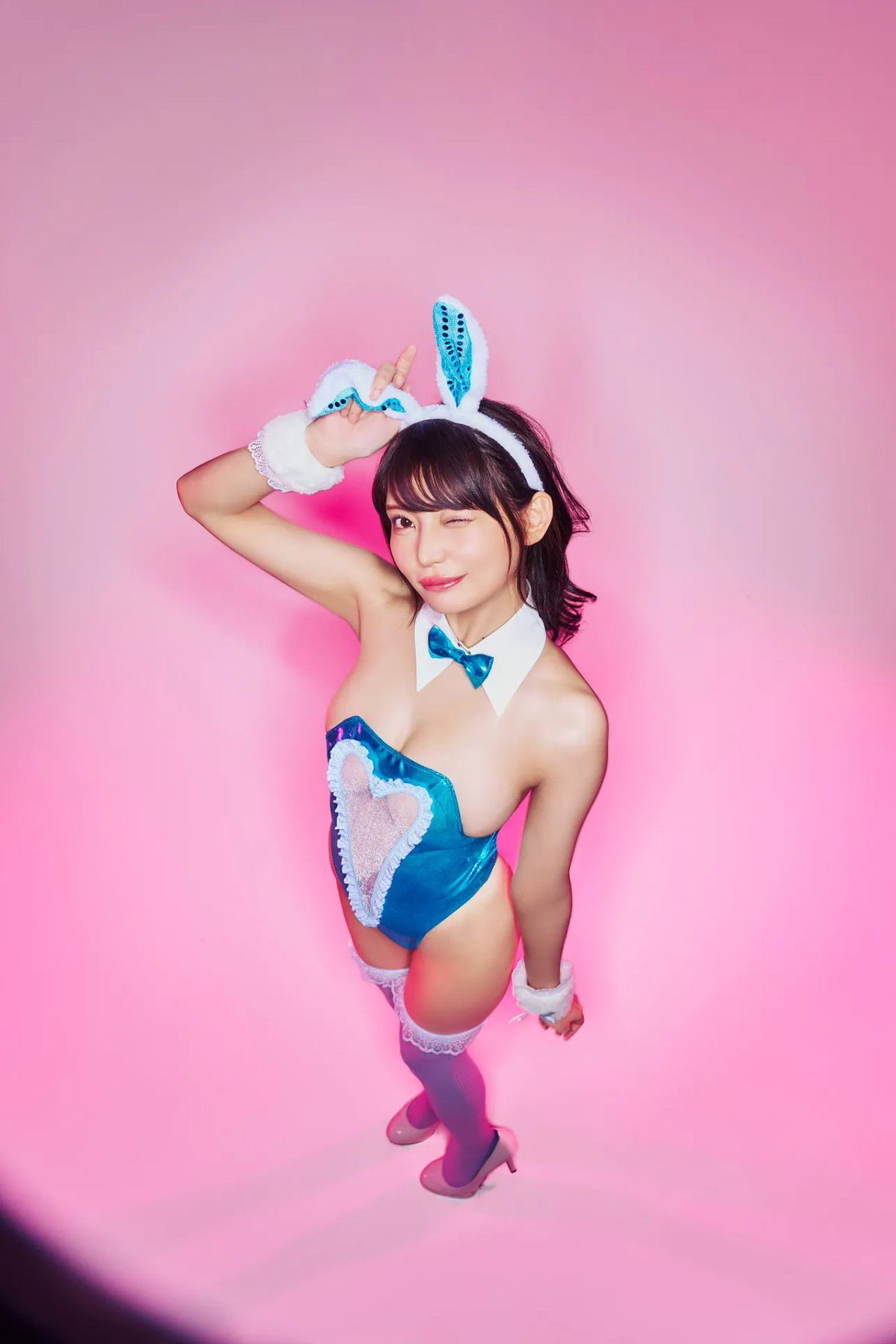 FRIDAY GOLD 似鳥沙也加 A to Z vol.16/(15P)