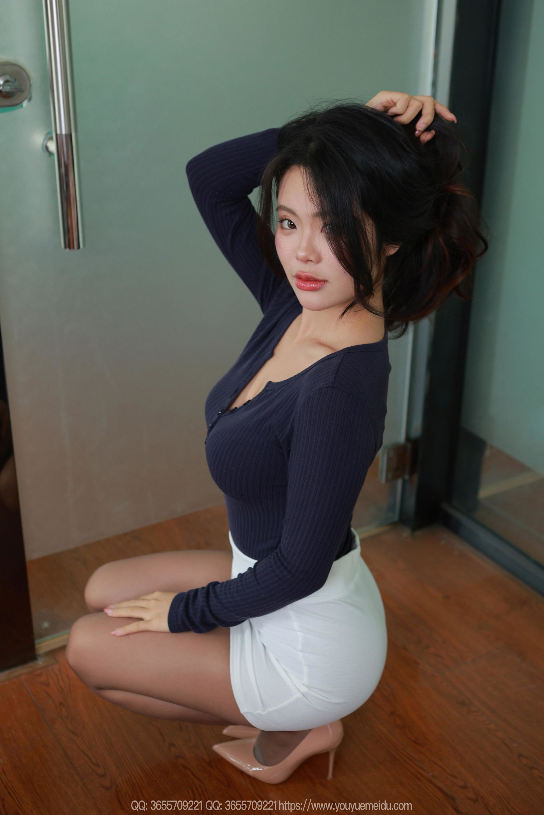 IESS异思趣向 - 模特： 兔兔 《老板在吗（上）》/(87P)