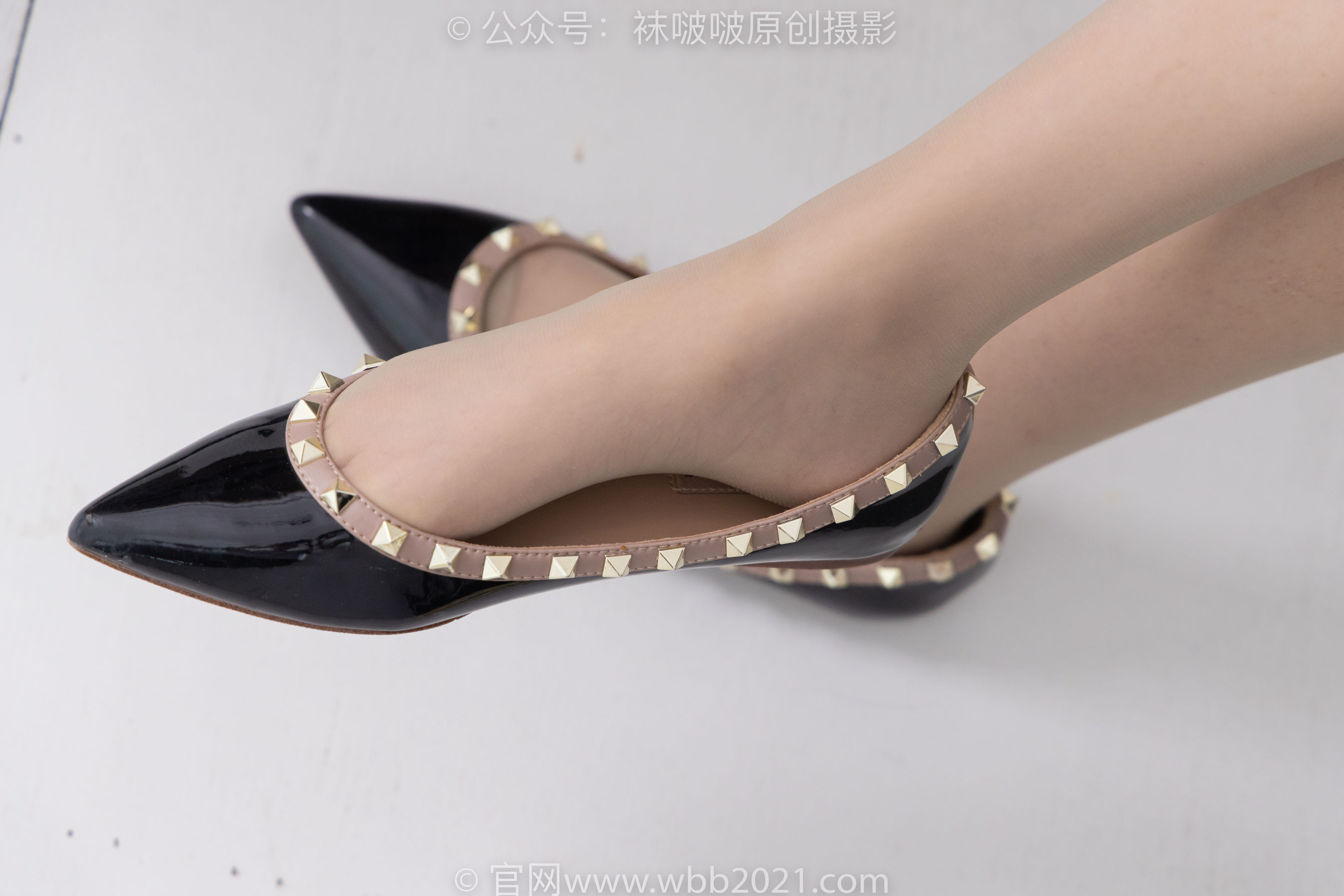 BoBoSocks袜啵啵 No.575 香菜 - 平底鞋、薄灰丝、银行制服/(176P)