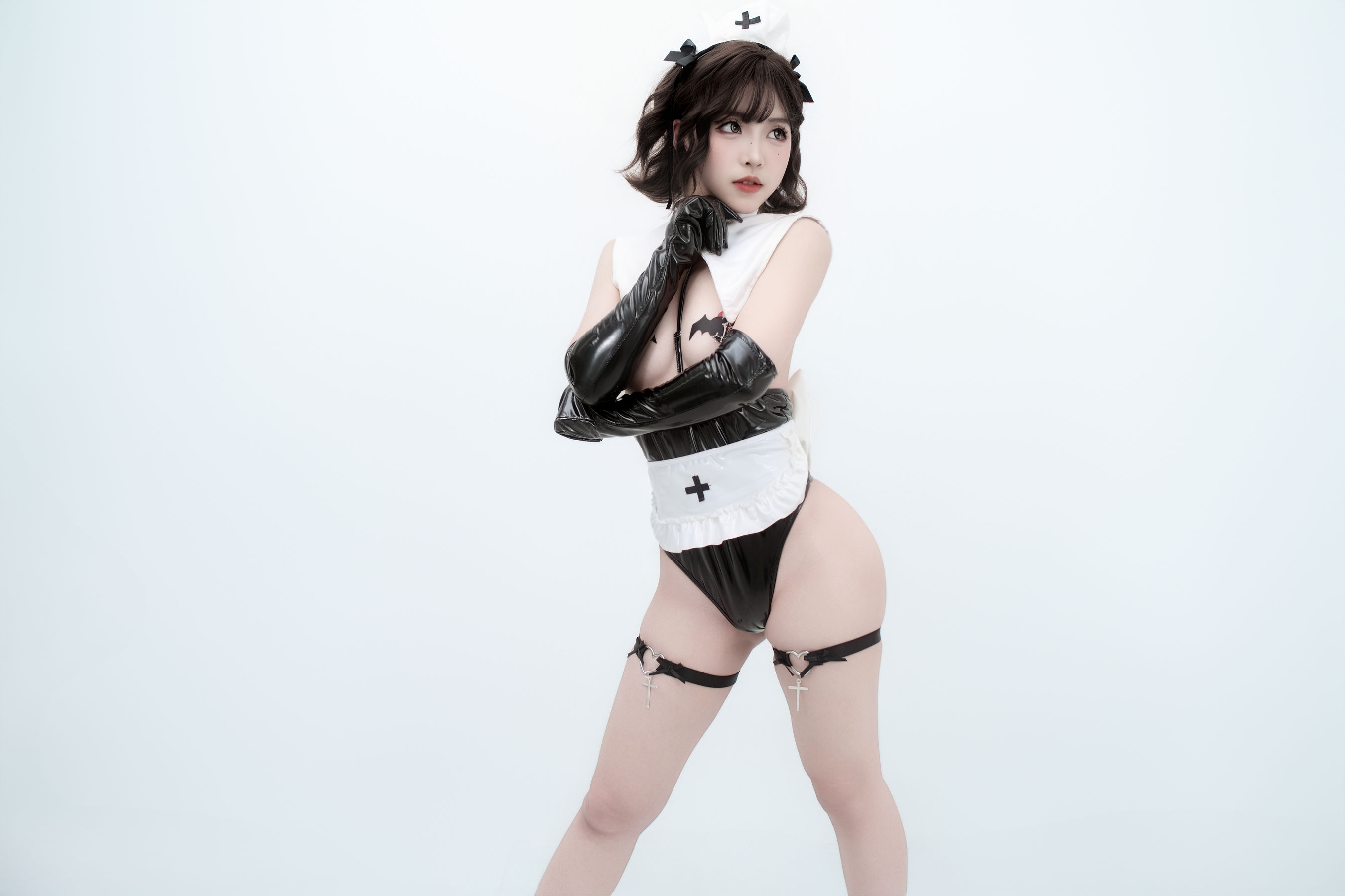 Bangni邦尼 - 武装修女/(86P)