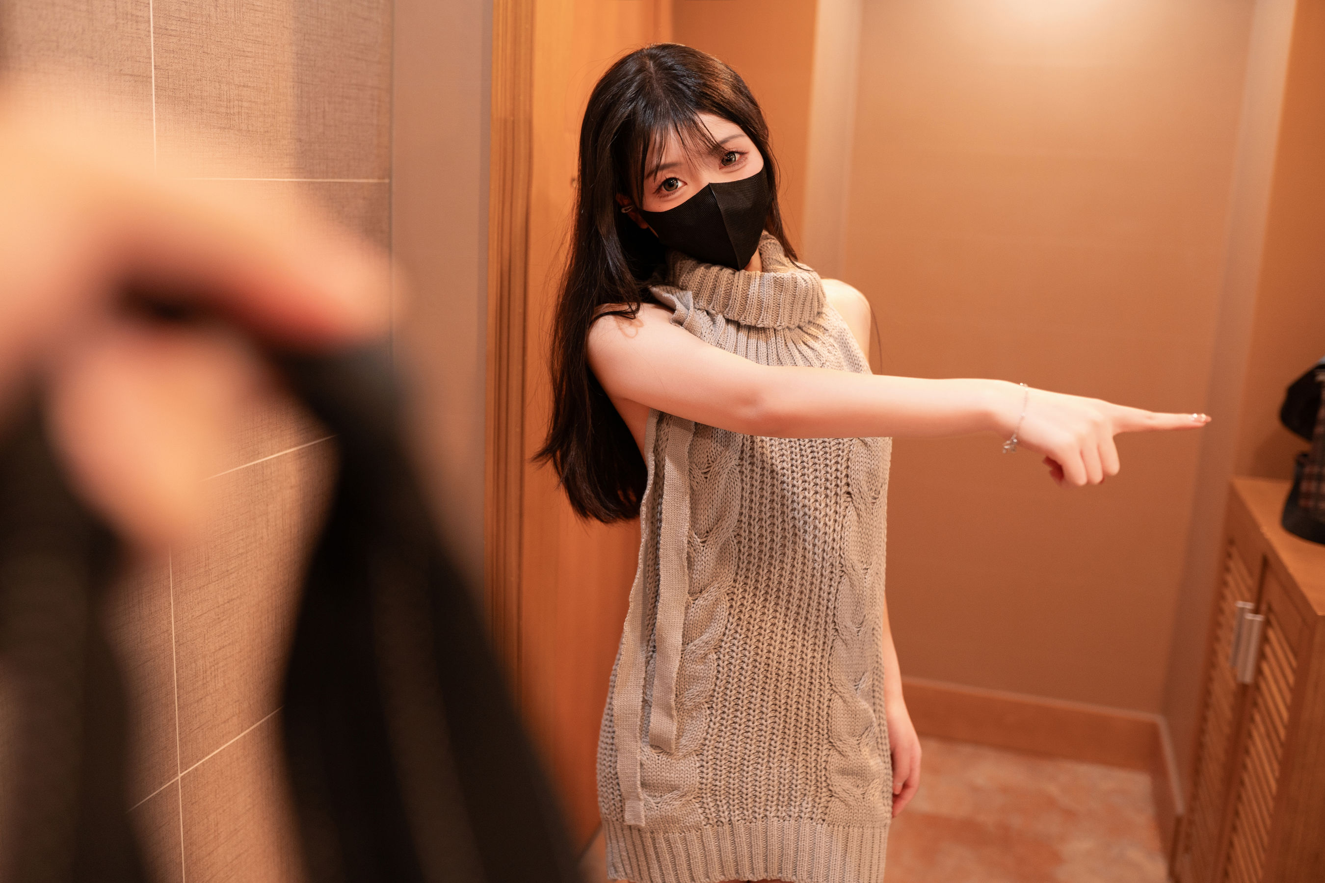 Bangni邦尼 - 灰色毛衣/(82P)