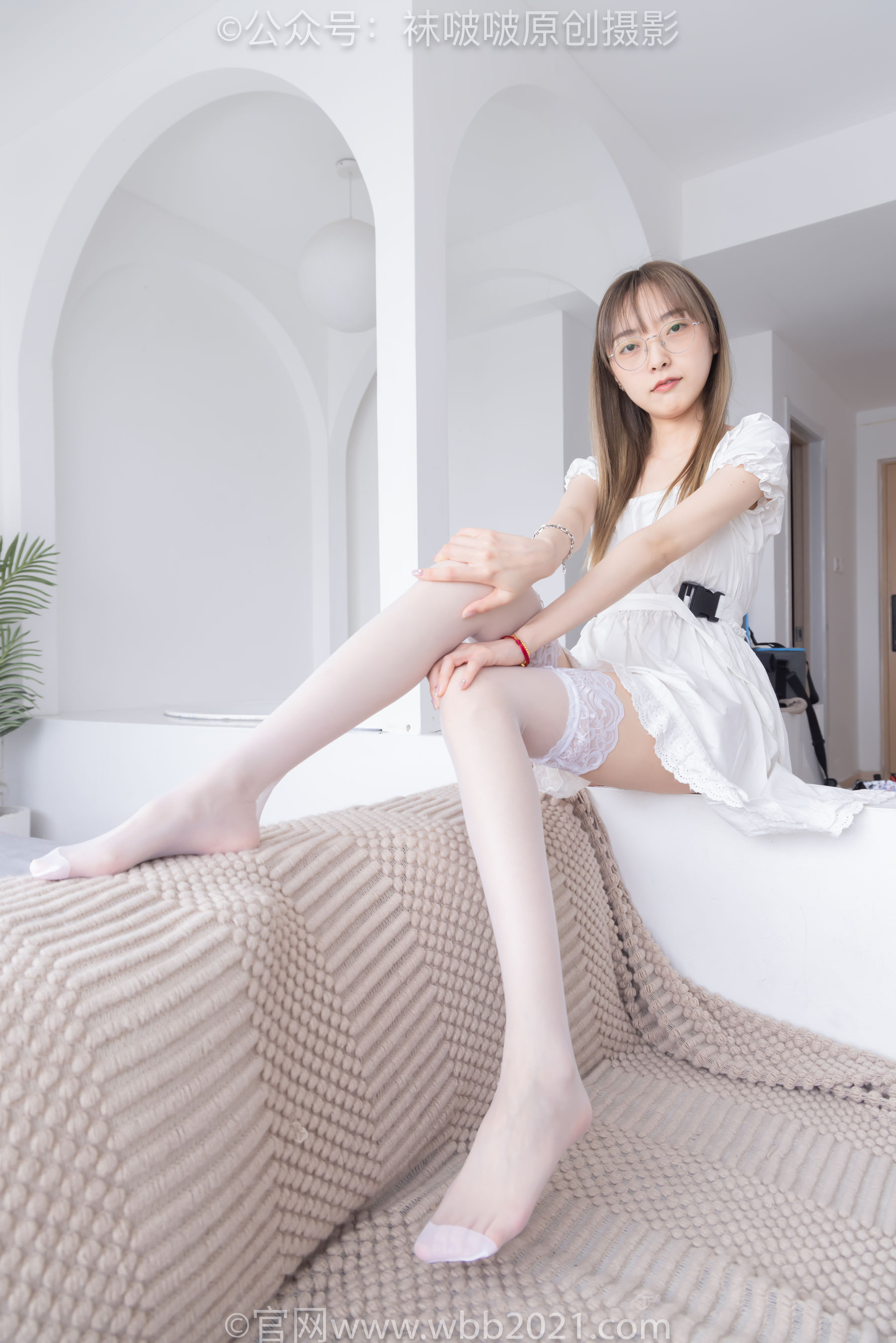 BoBoSocks袜啵啵 No.571 稚予 - 高跟鞋、薄肉丝、大腿薄白丝/(140P)