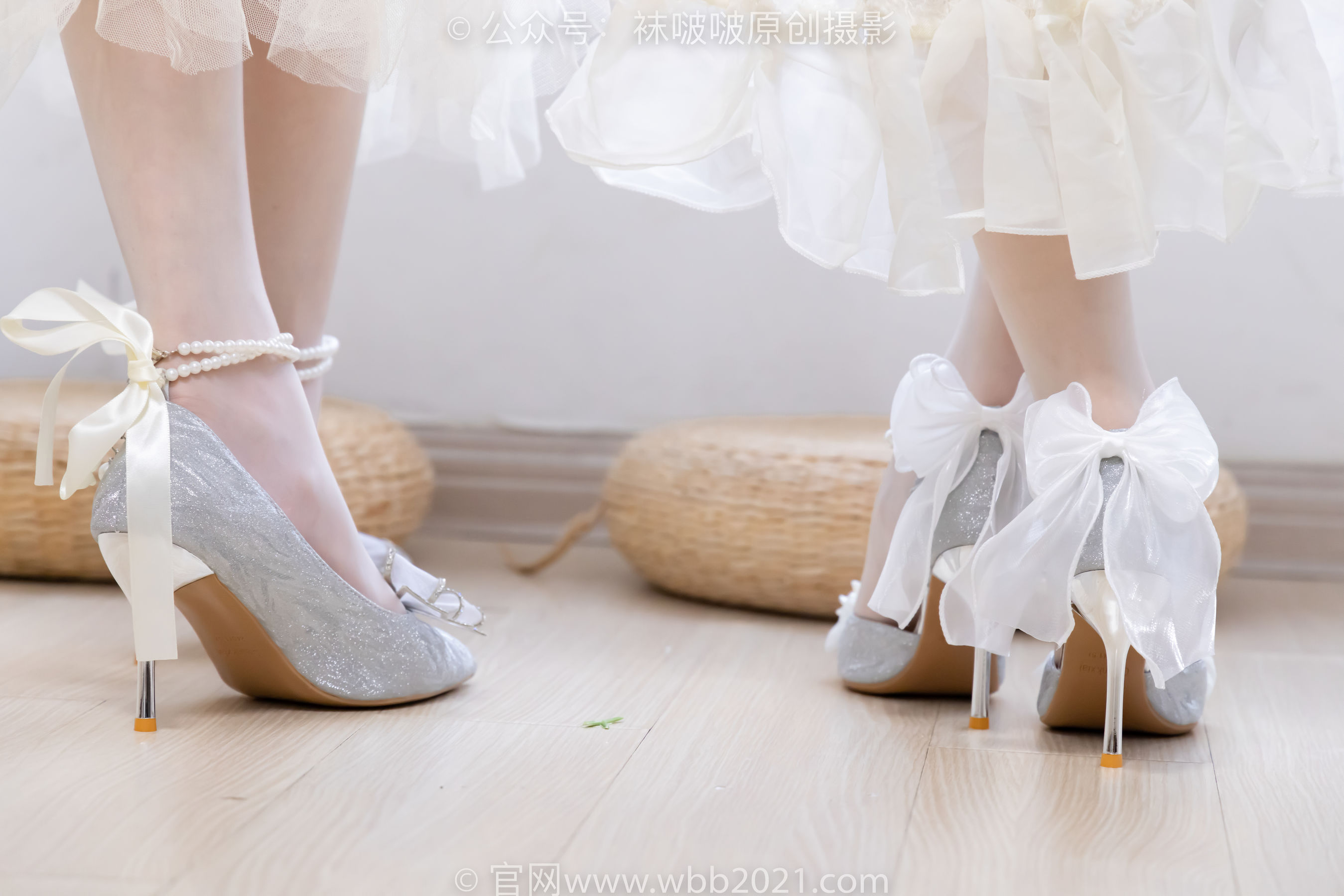 BoBoSocks袜啵啵 No.563 小甜豆&甜甜圈 - 高跟鞋、油亮白丝、裸足/(215P)