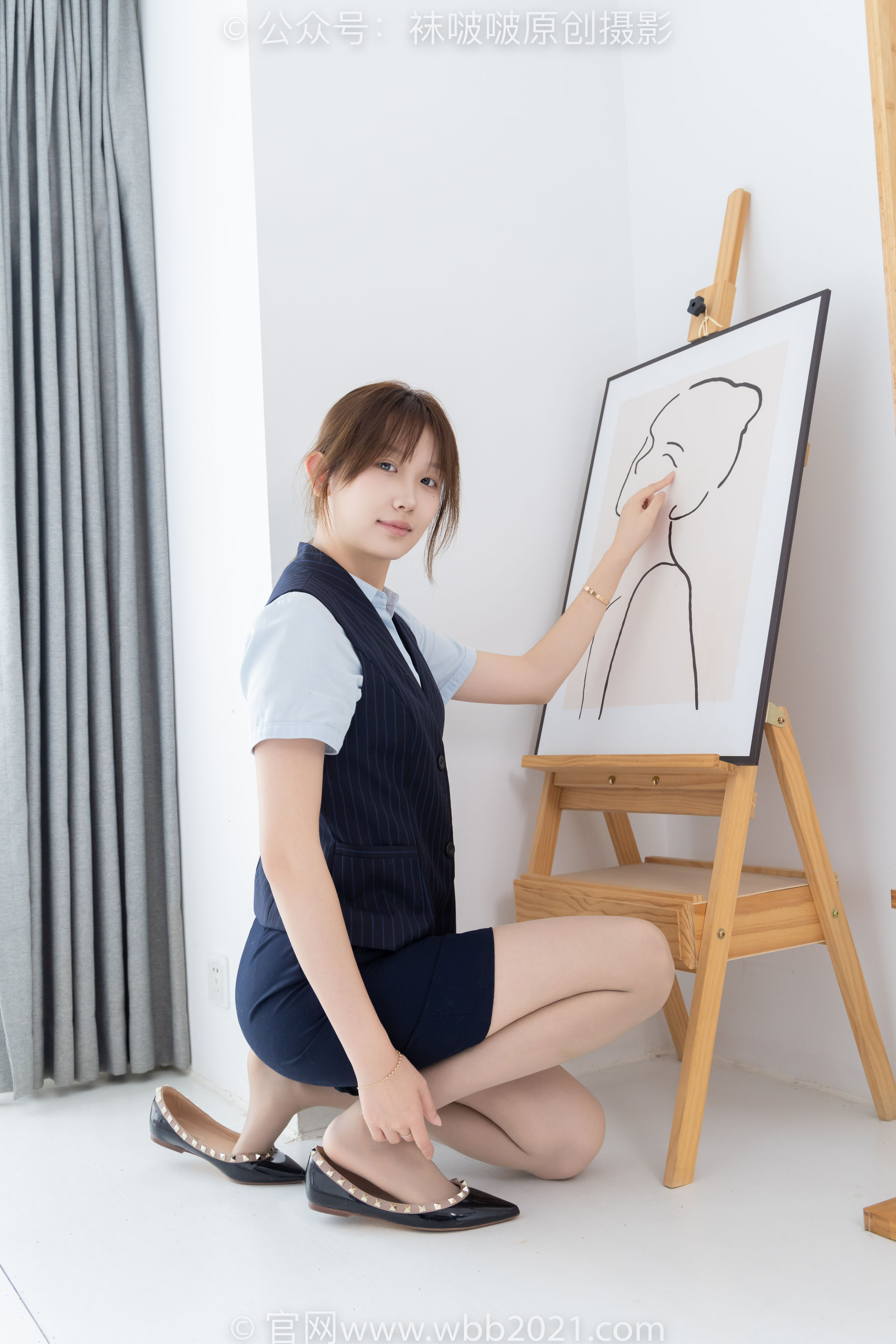 BoBoSocks袜啵啵 No.575 香菜 - 平底鞋、薄灰丝、银行制服/(176P)